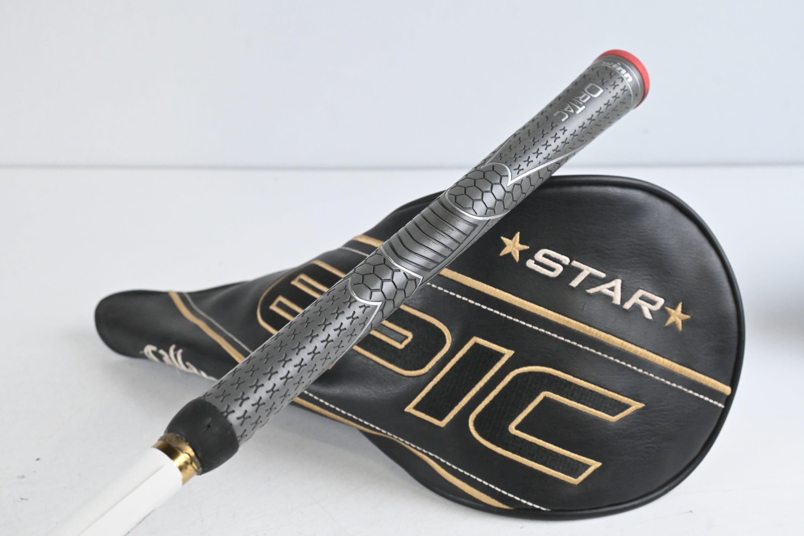 Left Hand Callaway Epic Max Star Driver / 10.5 Degree / Regular Flex Atlas 30