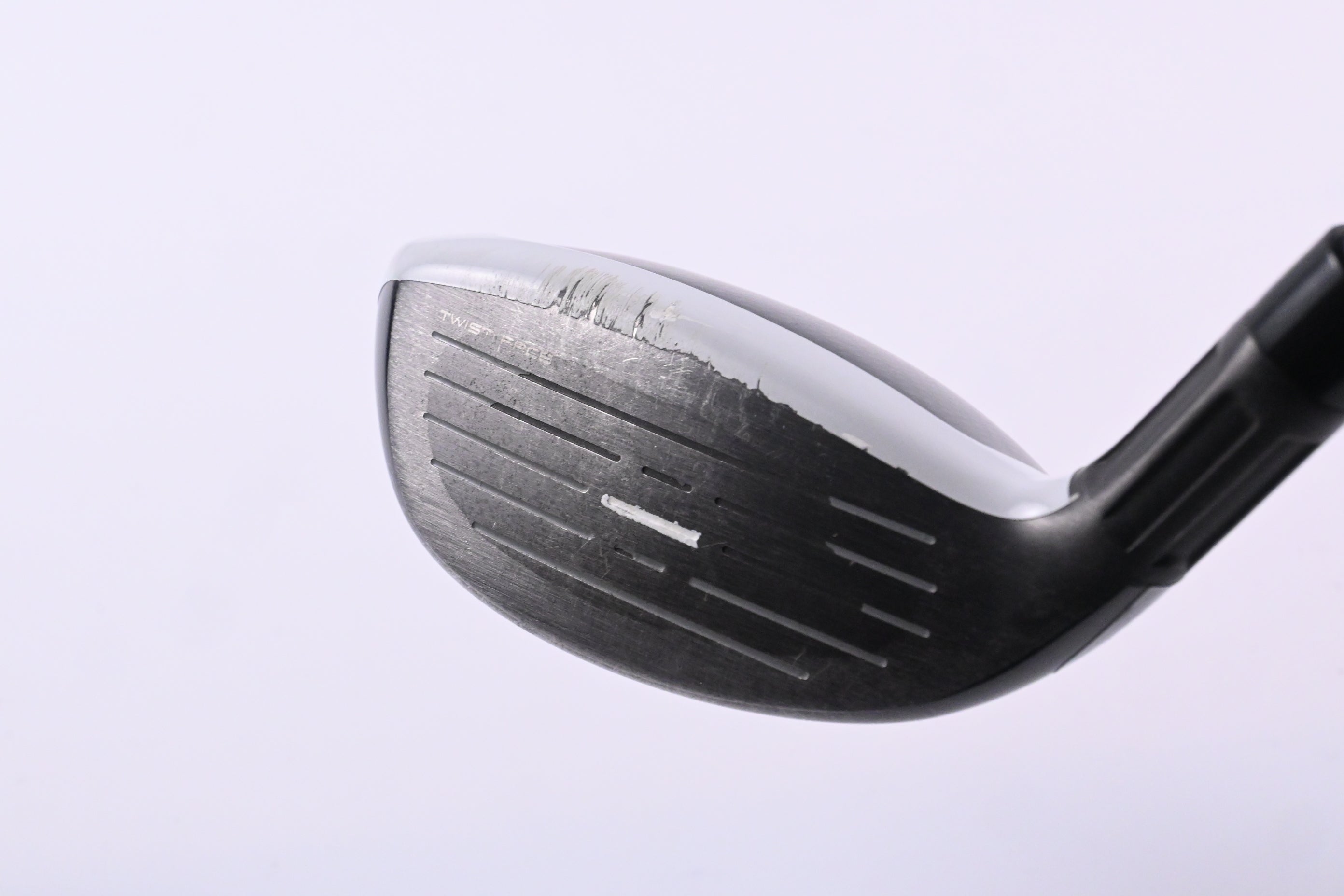 Taylormade SIM2 Max #4 Hybrid / 22 Degree / Regular Flex Fujikura Ventus Blue 6