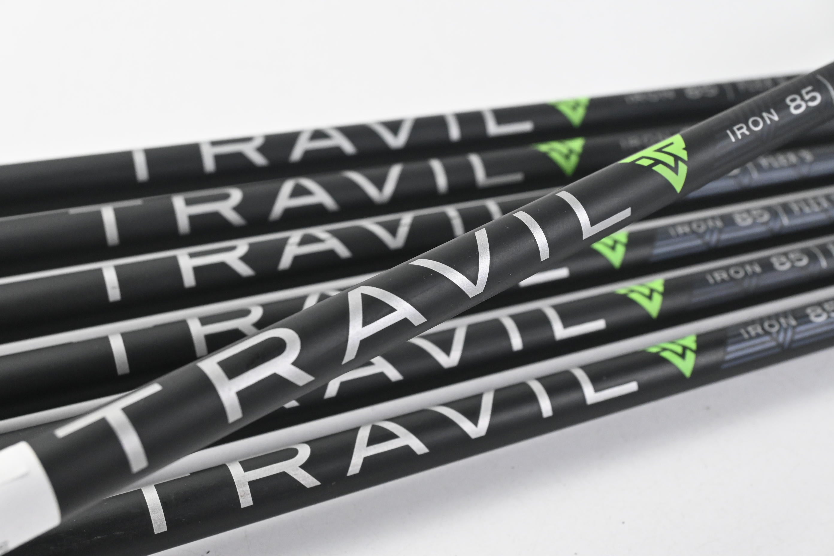 Fujikura Travil 85 Iron Shafts / Stiff Flex / Set of 7 / .370" Tips
