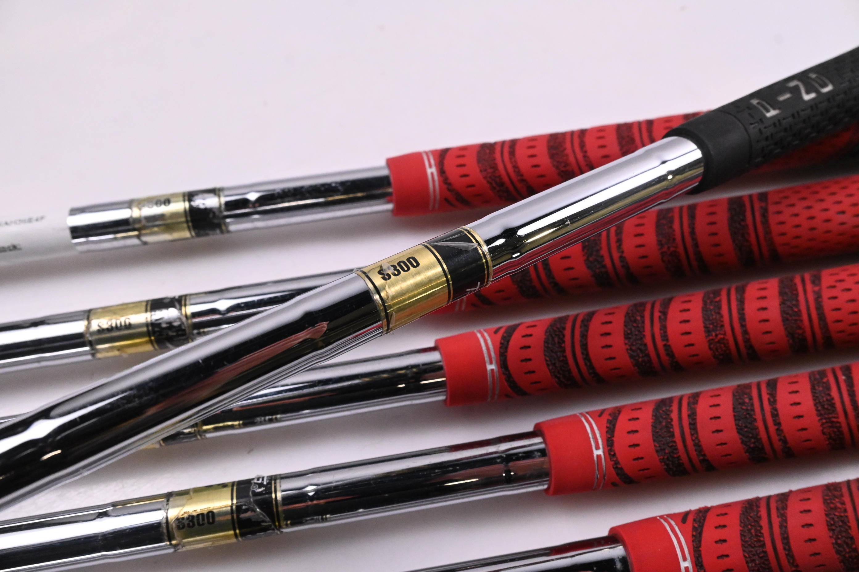 Ping i15 Irons / 3-PW / Black Dot / Stiff Flex Dynamic Gold S300 Shafts