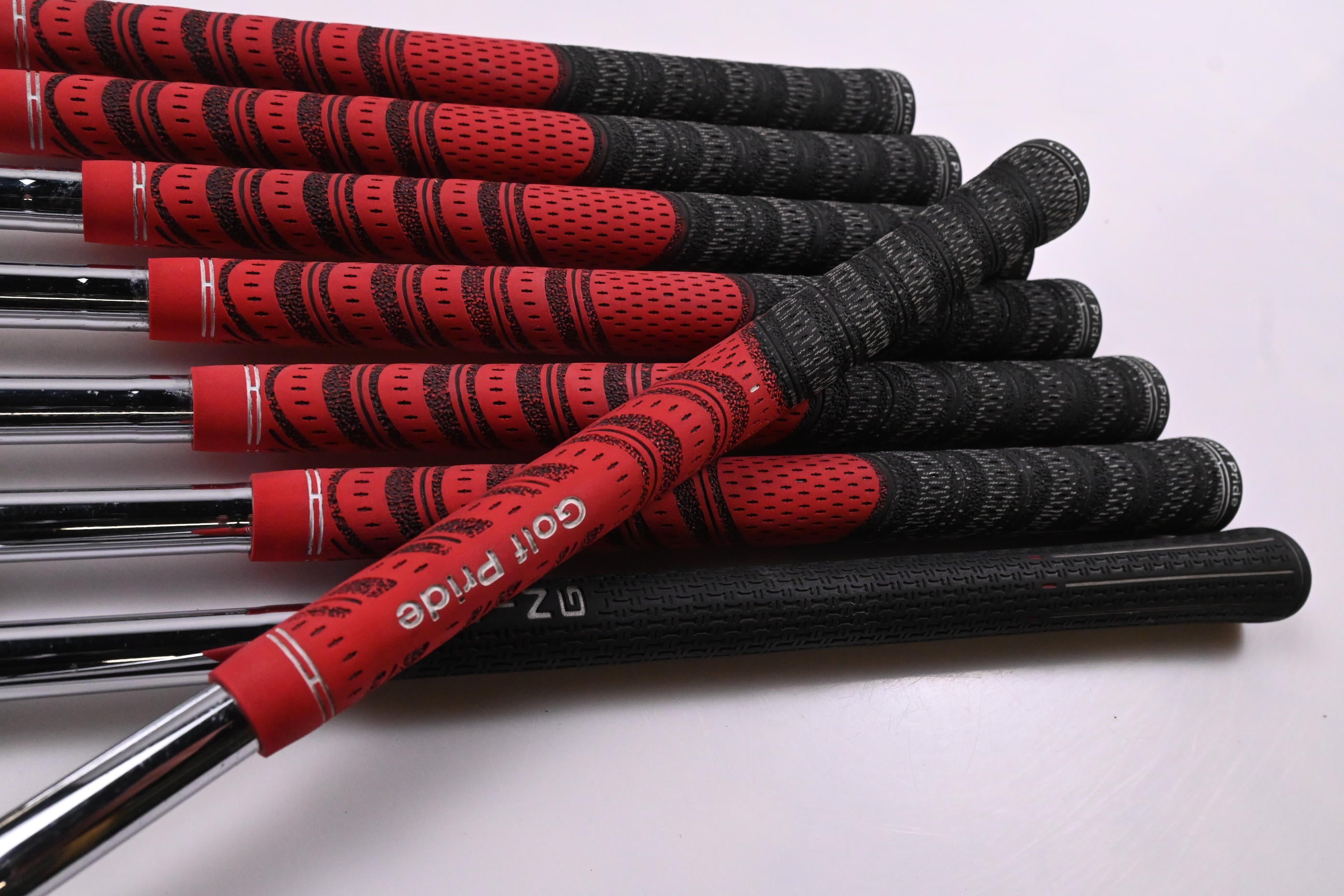 Ping i15 Irons / 3-PW / Black Dot / Stiff Flex Dynamic Gold S300 Shafts