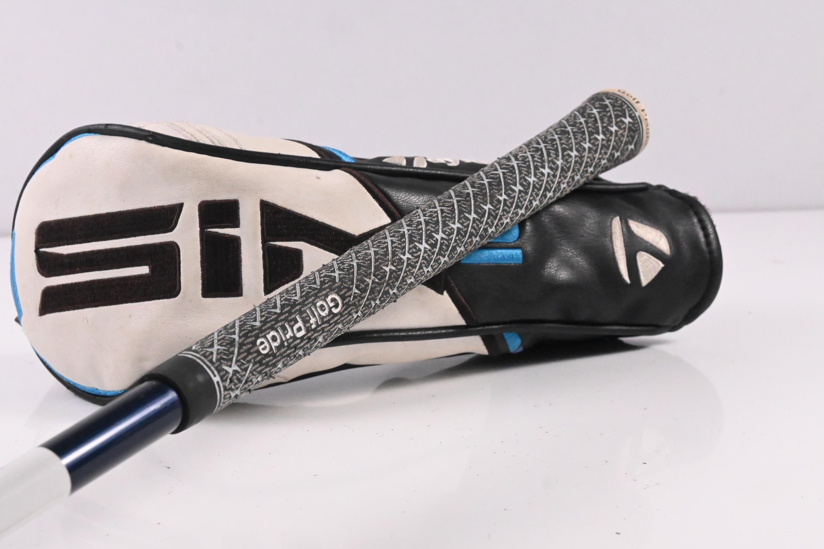 Taylormade SIM2 Max D #3 Wood / 15 Degree / Regular Flex Ventus Blue 6 Shaft
