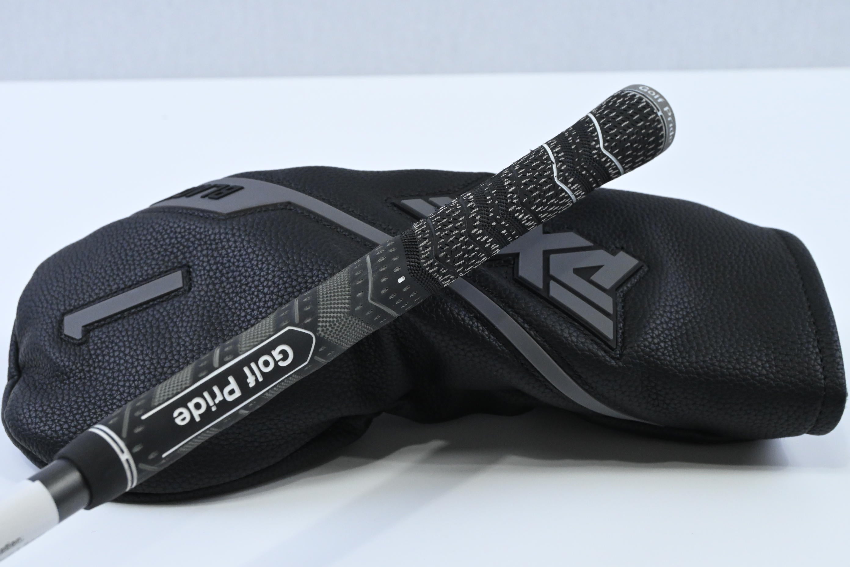 PXG 0311 Black Ops Tour-1 Driver / 10.5 Degree / Stiff Flex Miyazaki Codex 6