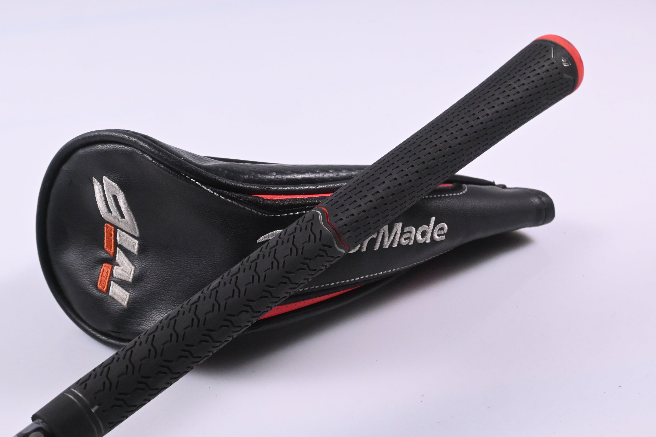 Taylormade M6 #3 Hybrid / 19 Degree / Regular Flex Atmos Orange 6 Shaft