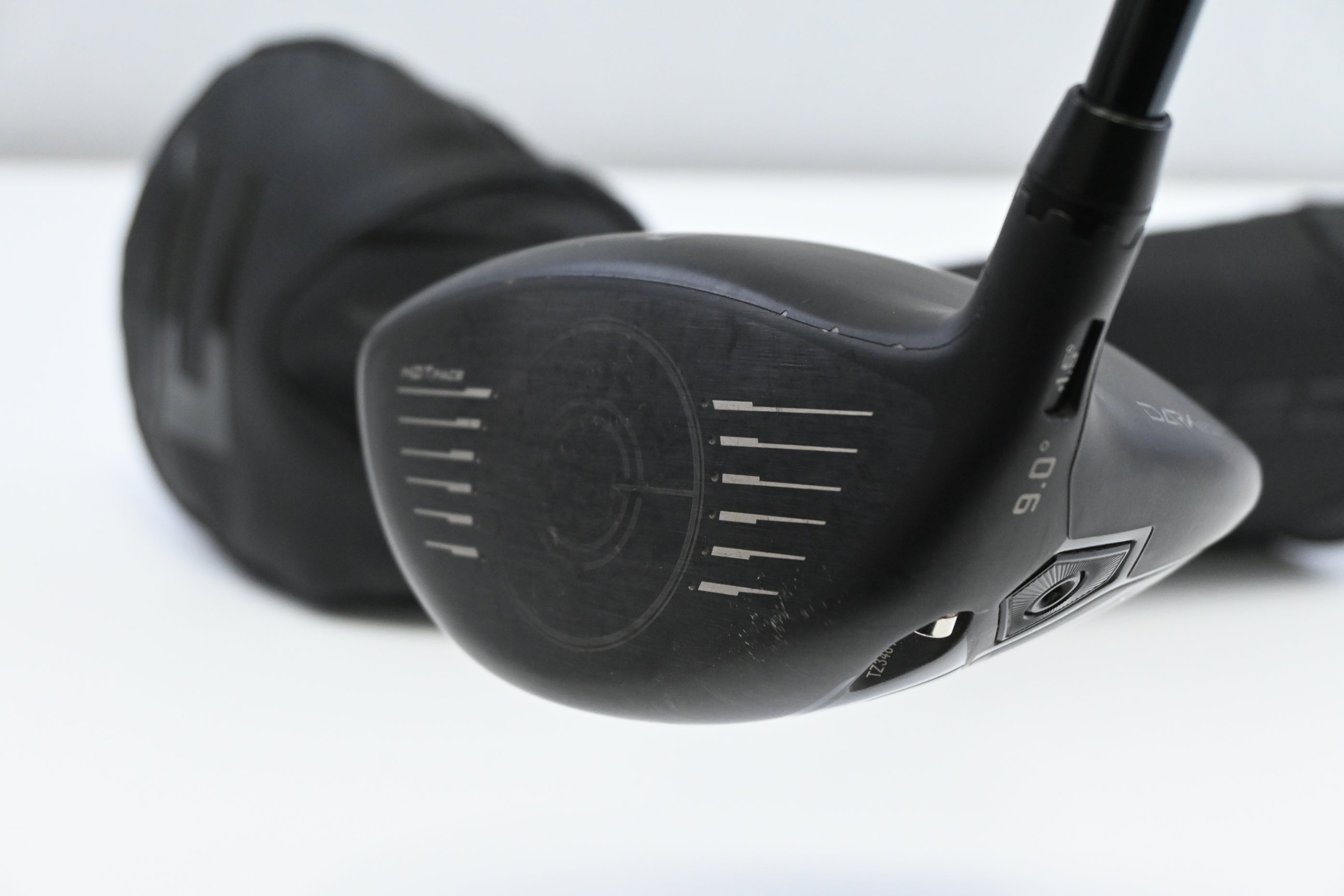 Cobra Darkspeed Max Driver / 9 Degree / Stiff Flex UST Lin-Q M40X White 6