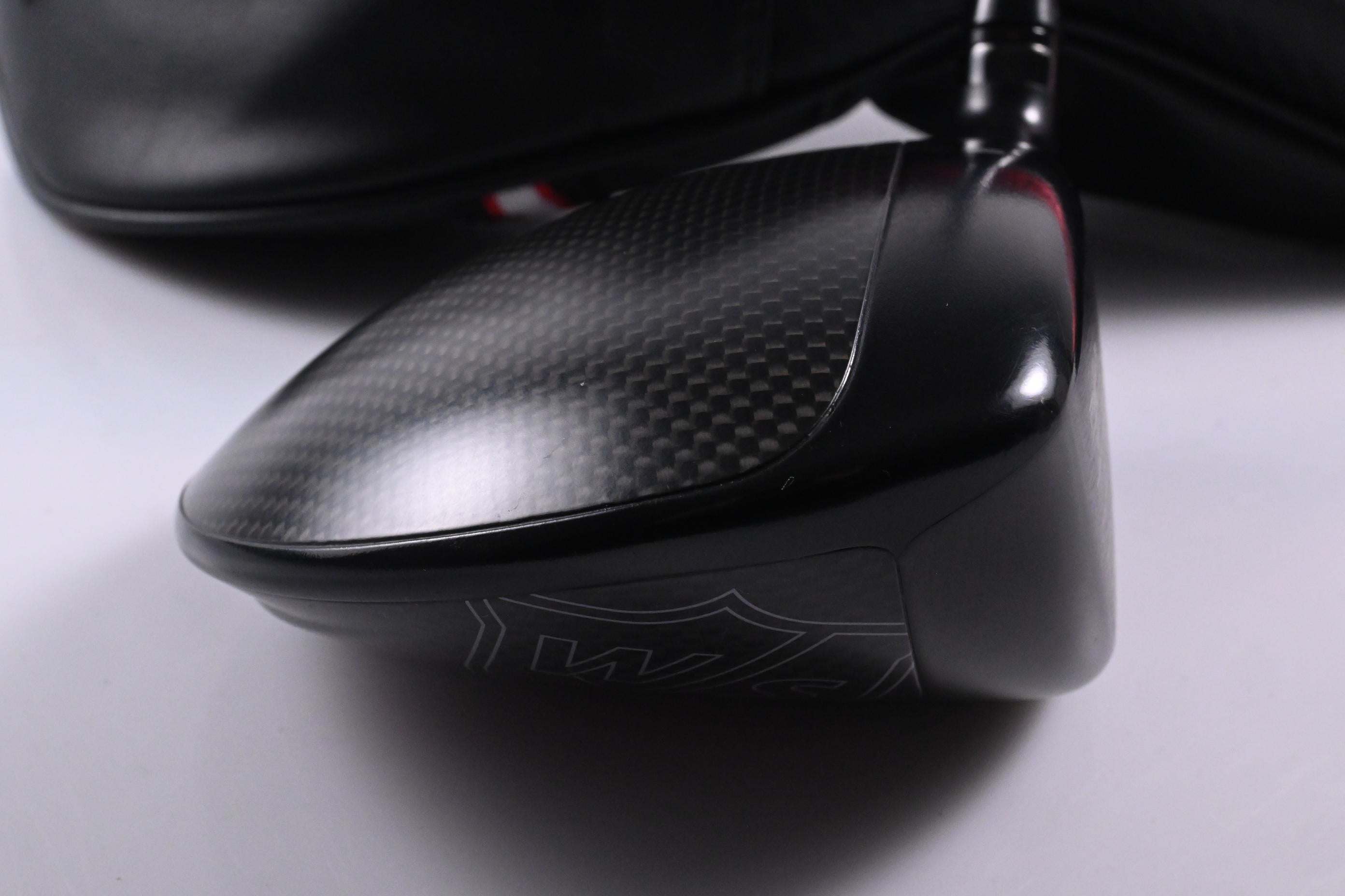 Wilson Dynapower Carbon 2023 Driver / 9 Degree / X-Flex Fujikura Ventus Blue 7