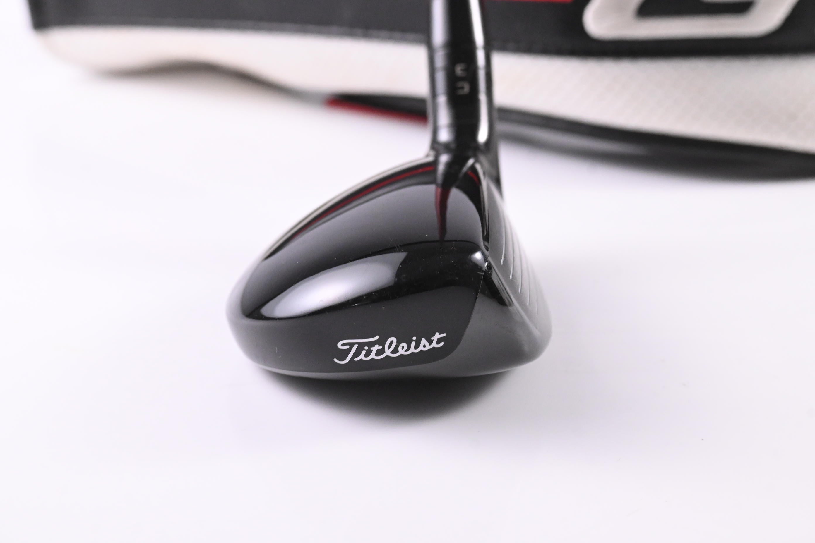 Titleist GT2 #5 Hybrid / 24 Degree / Regular Flex Denali Red 60 Shaft