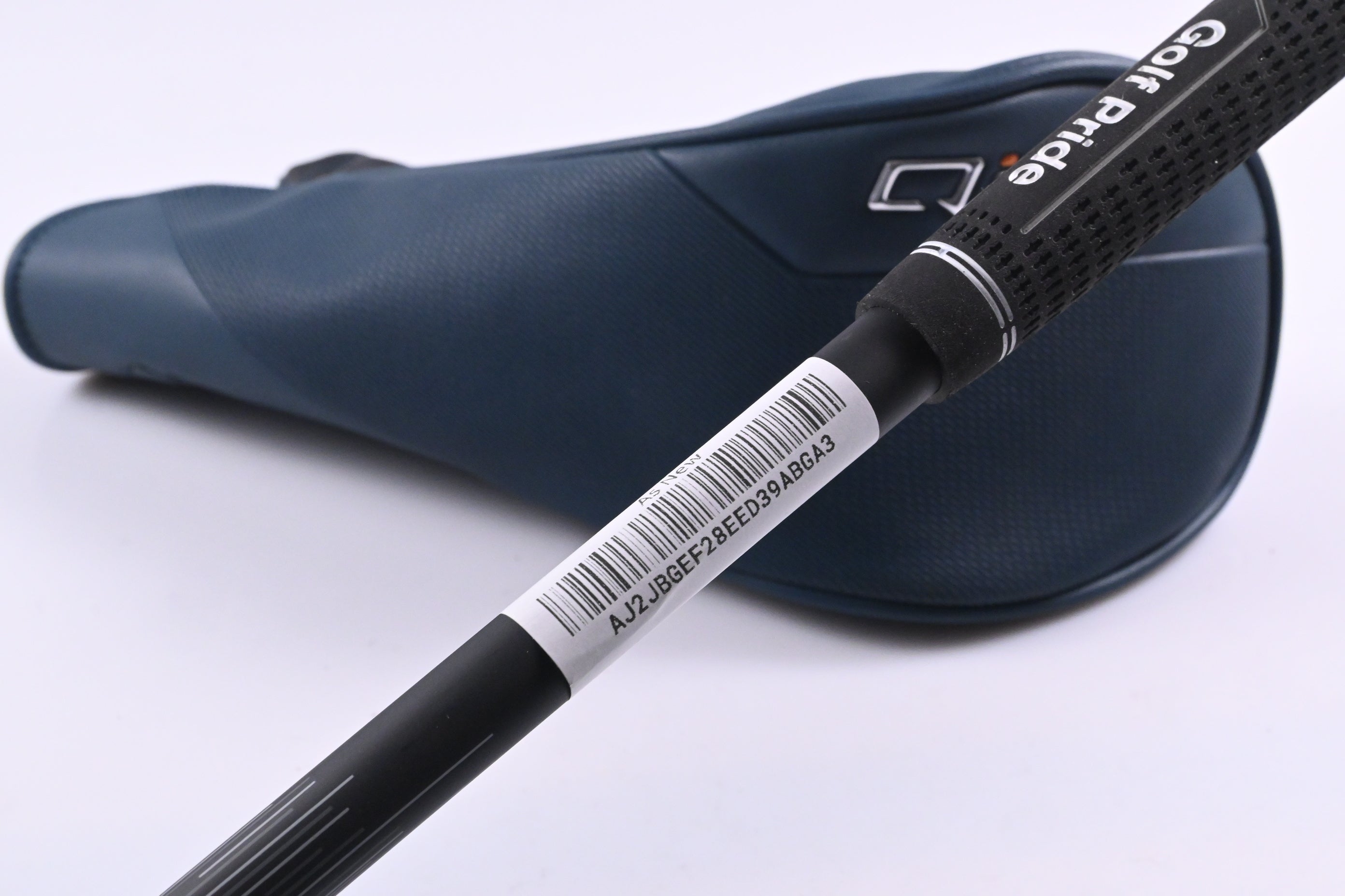 Taylormade Qi4D Max #5 Wood / 18 Degree / Regular Flex REAX 55 Shaft