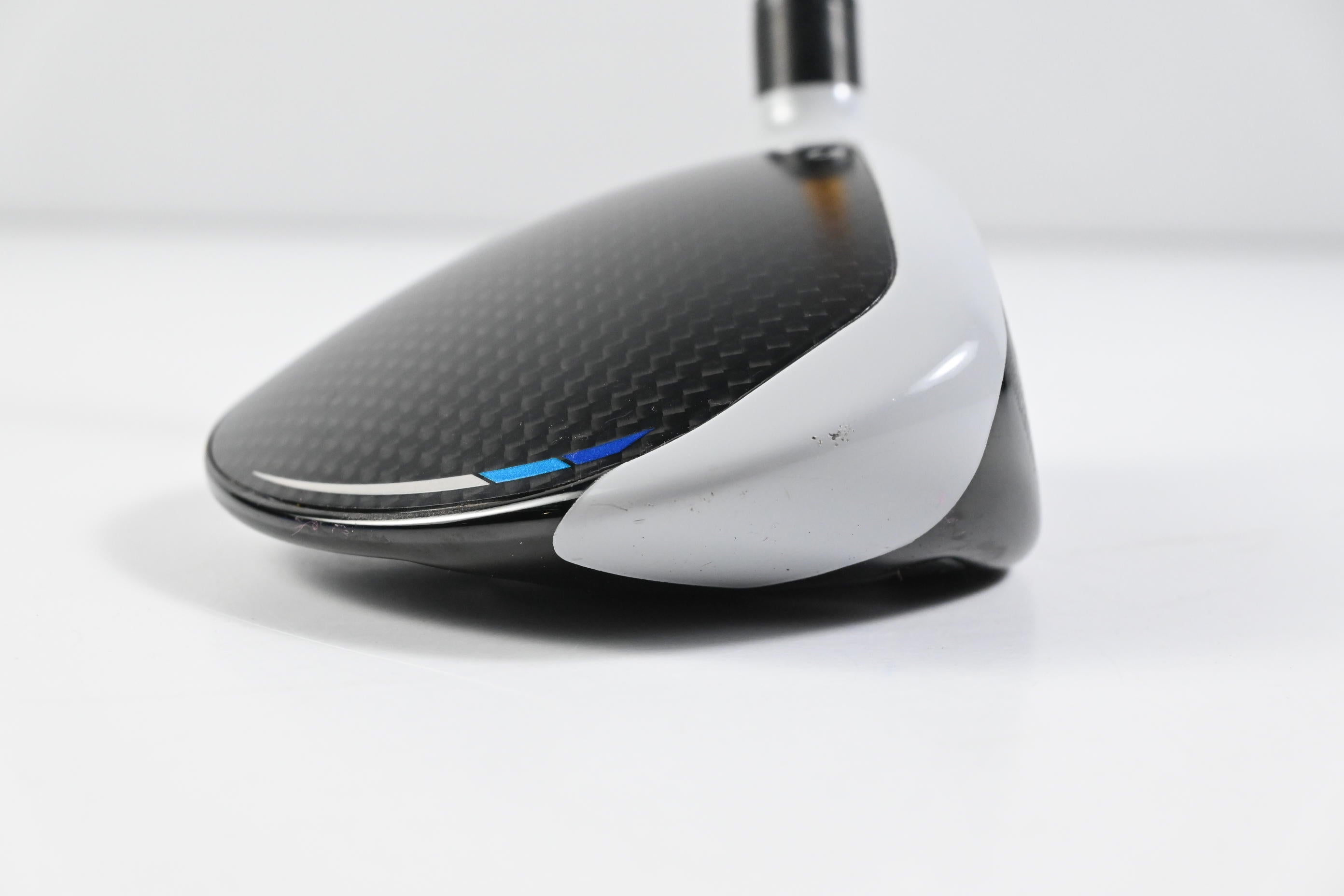 Taylormade SIM2 Ti #3 Wood / 13.5 Degree / X-Flex UST Mamiya Elements Fire 8
