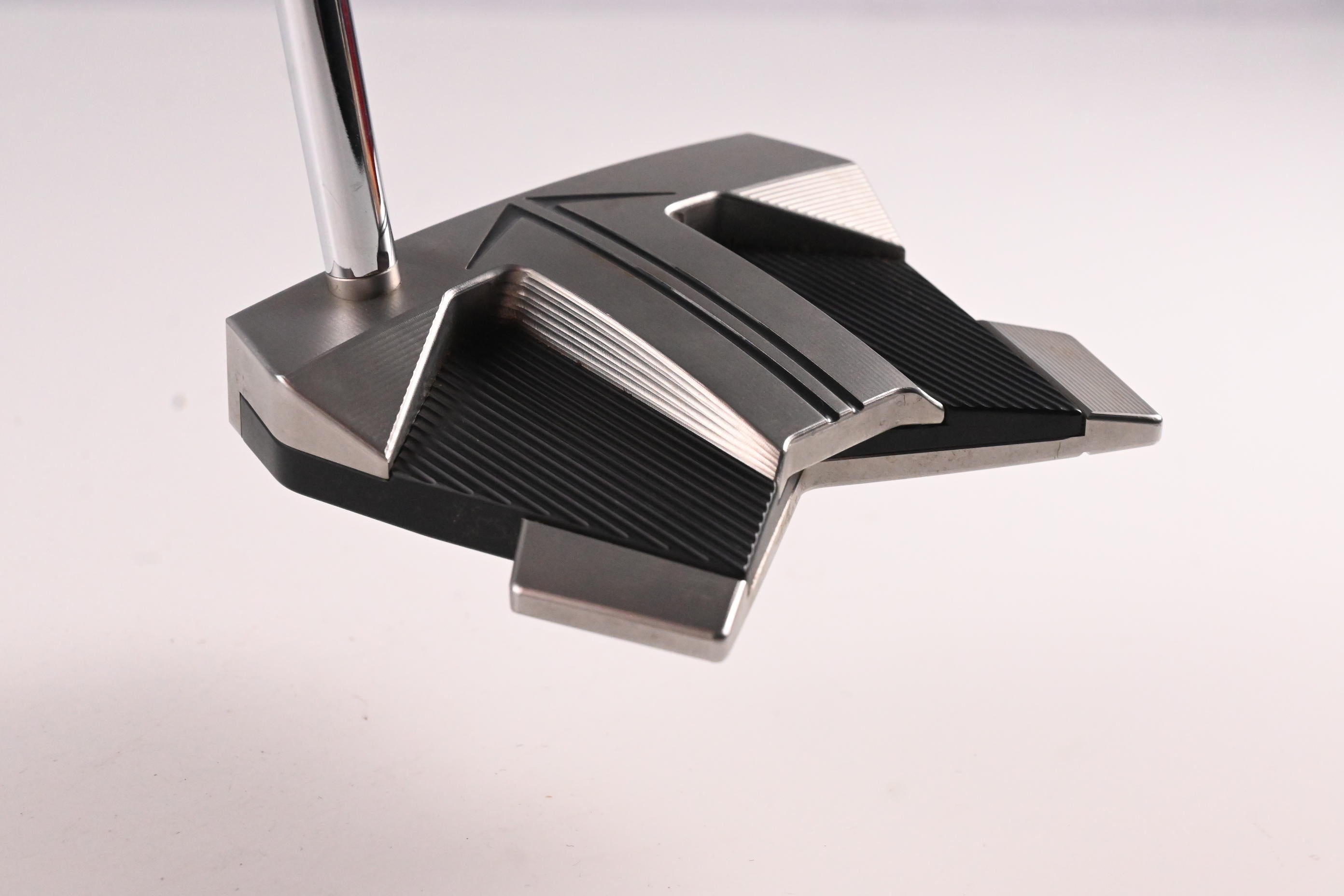 Scotty Cameron 2024 Phantom 11 Putter / 34 Inch