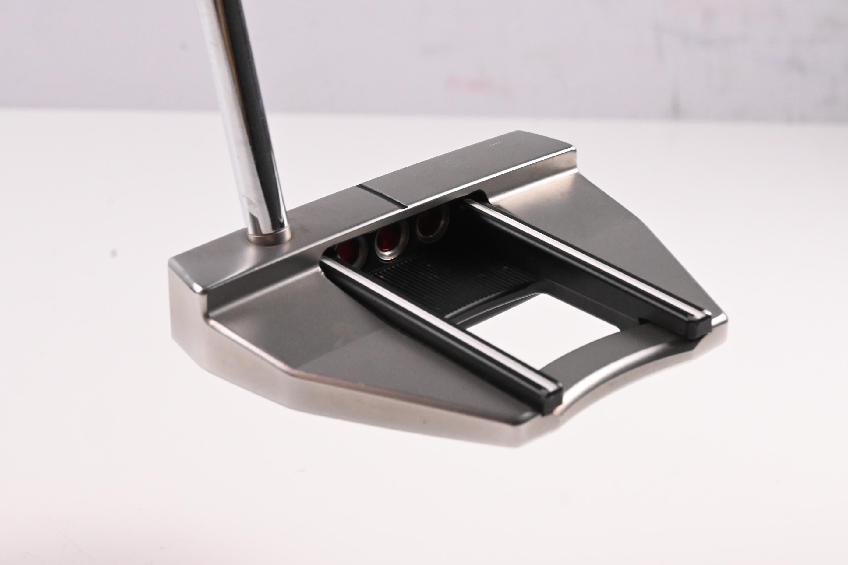 Scotty Cameron Futura 2015 7 M Putter / 34 Inch
