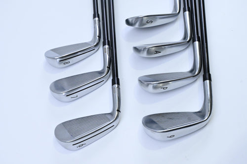 TaylorMade Qi Irons / 6-PW+AW+SW / Regular Flex Fujikura Ventus TR Blue 6 Shafts