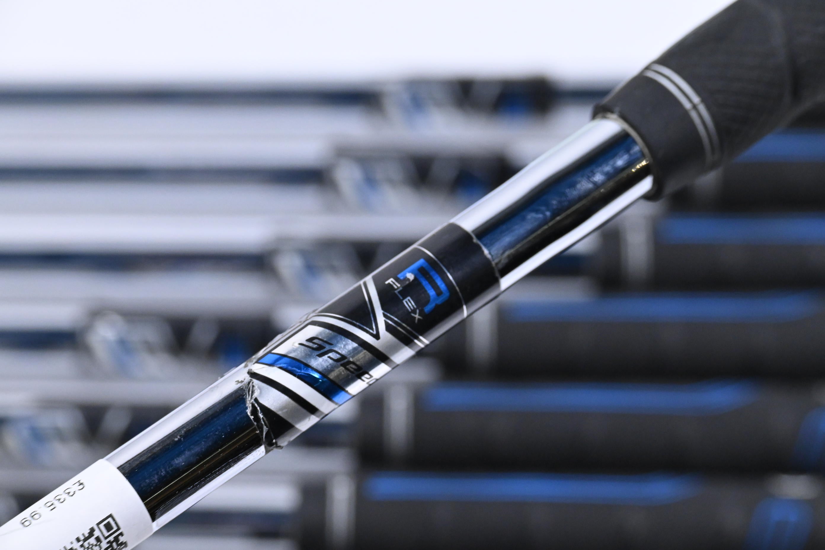 Left Hand Taylormade Speedblade Irons / 3-PW / Regular Flex Speedblade 85