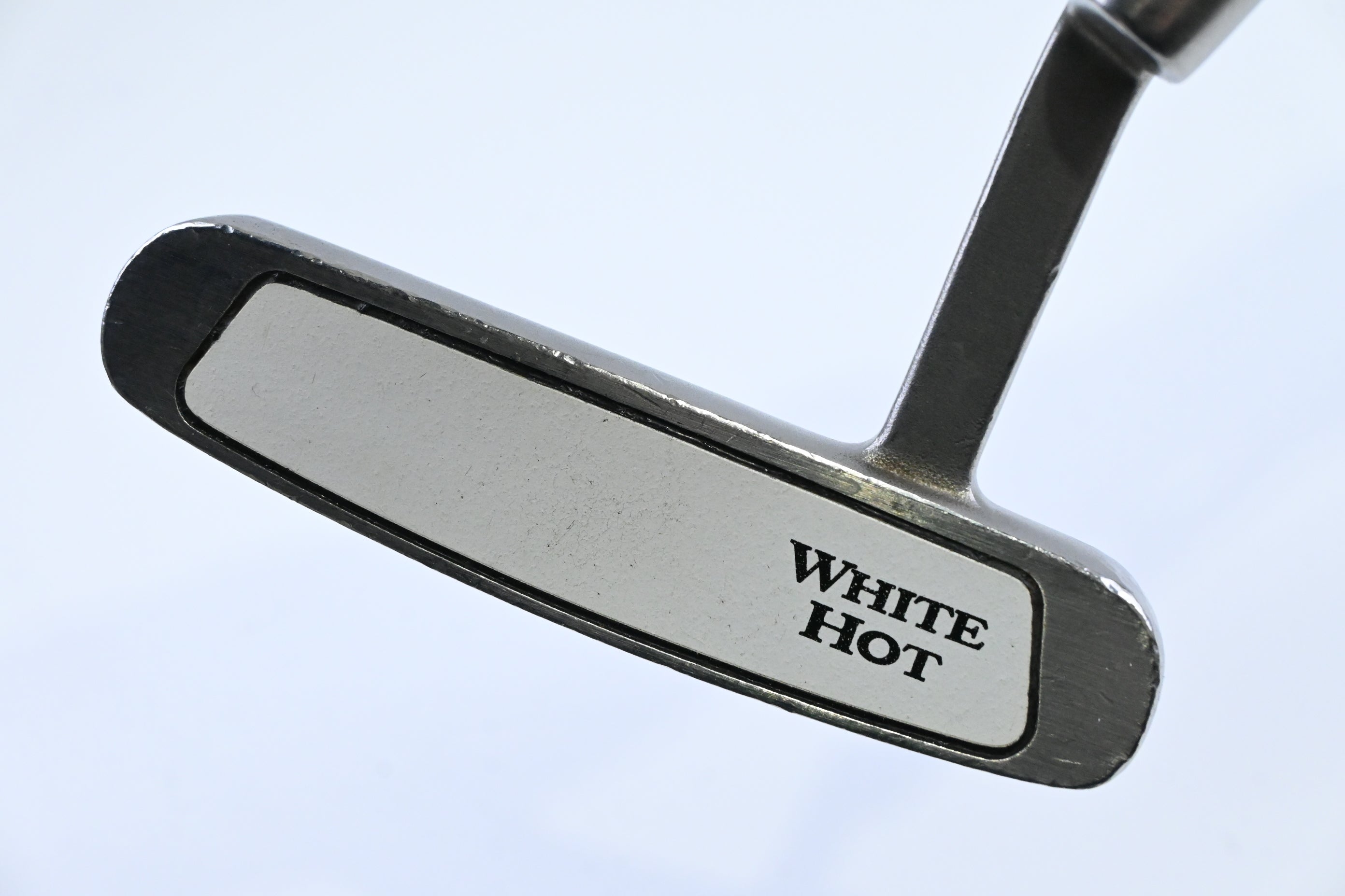 Odyssey White Hot #4 Putter / 32 Inch