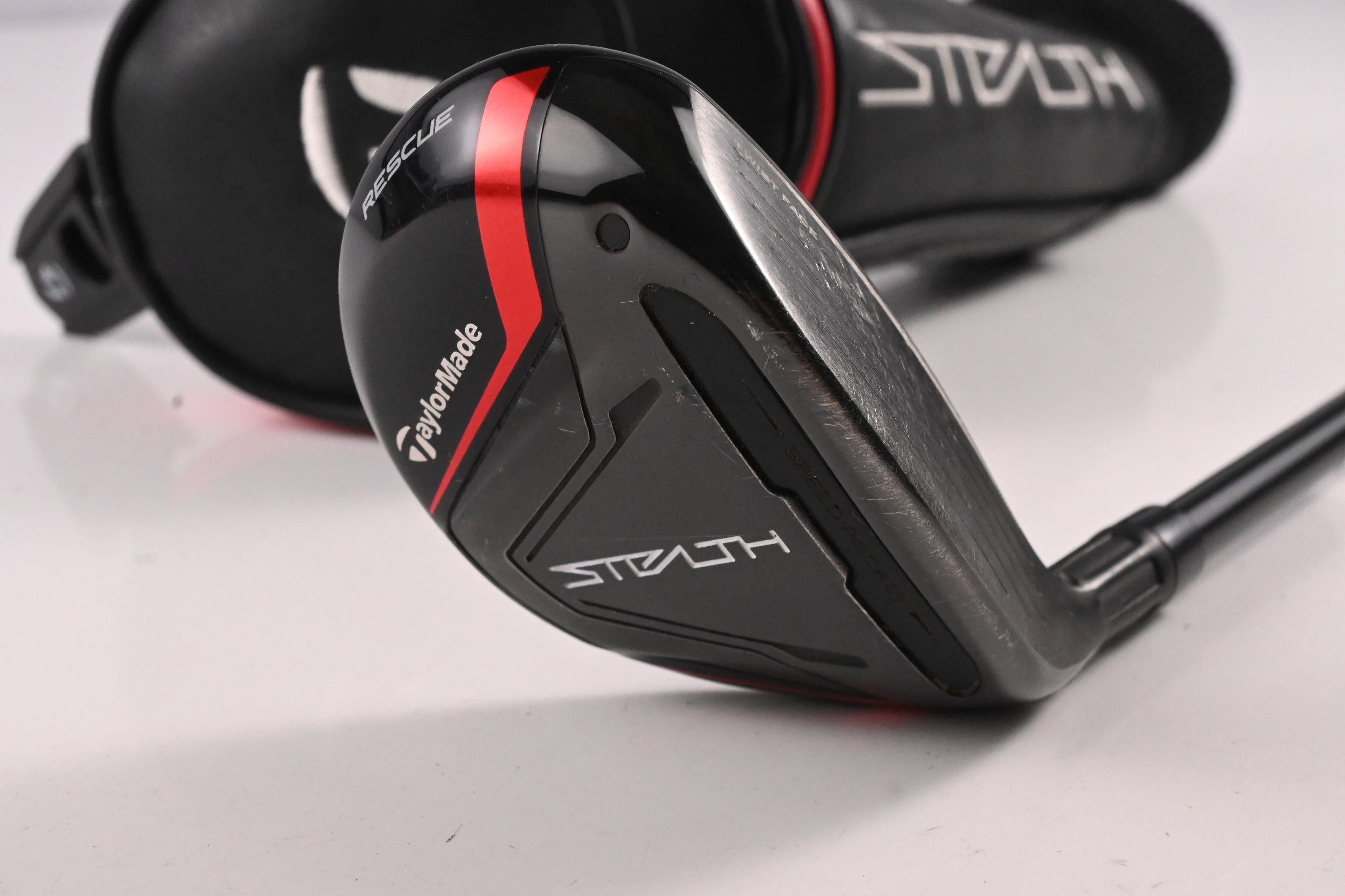 Taylormade Stealth #4 Hybrid / 22 Degree / Stiff Flex Fujikura Ventus Red 7