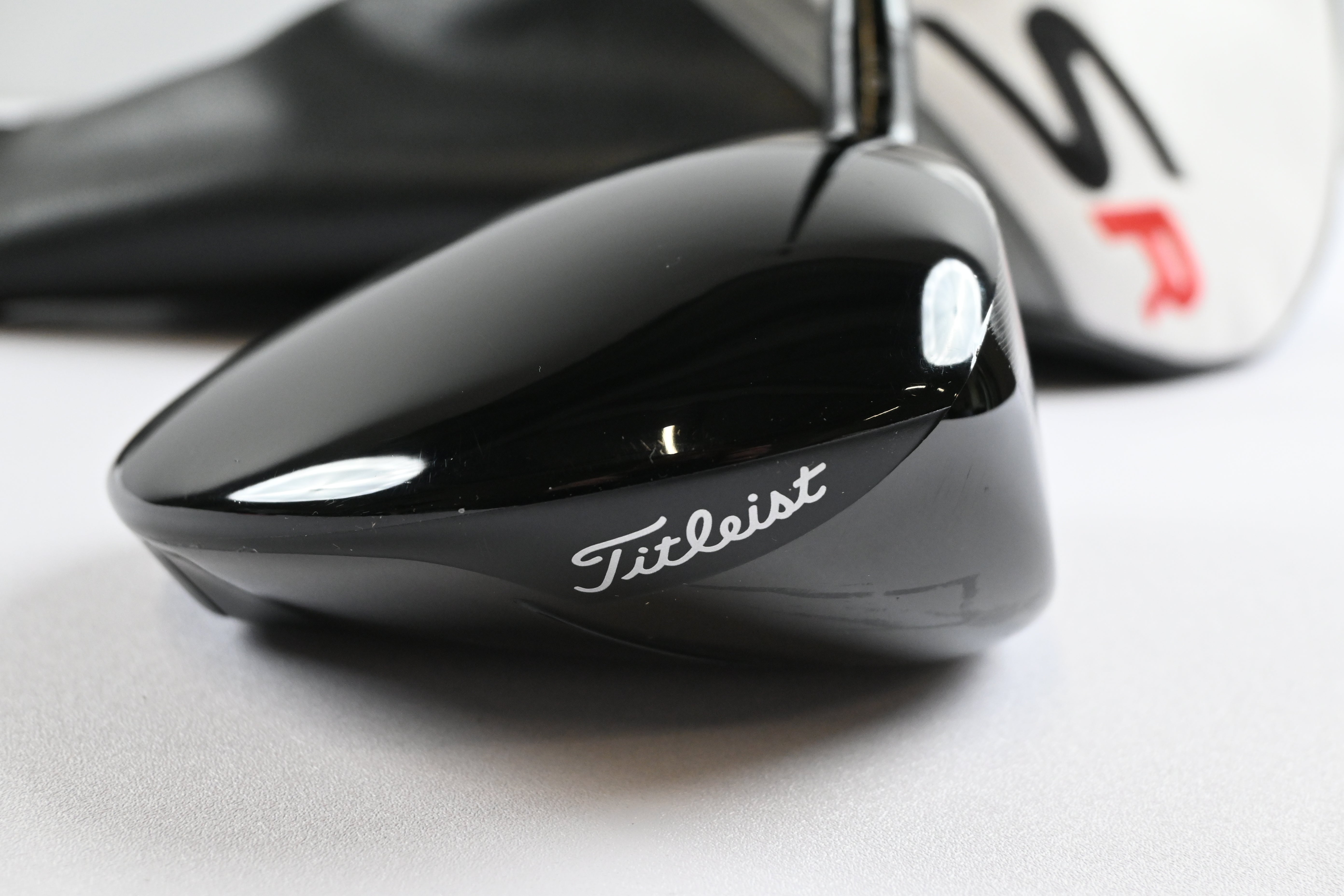 Titleist TSR2 Driver / 10 Degree / Regular Flex Tensei AV Series Blue 55
