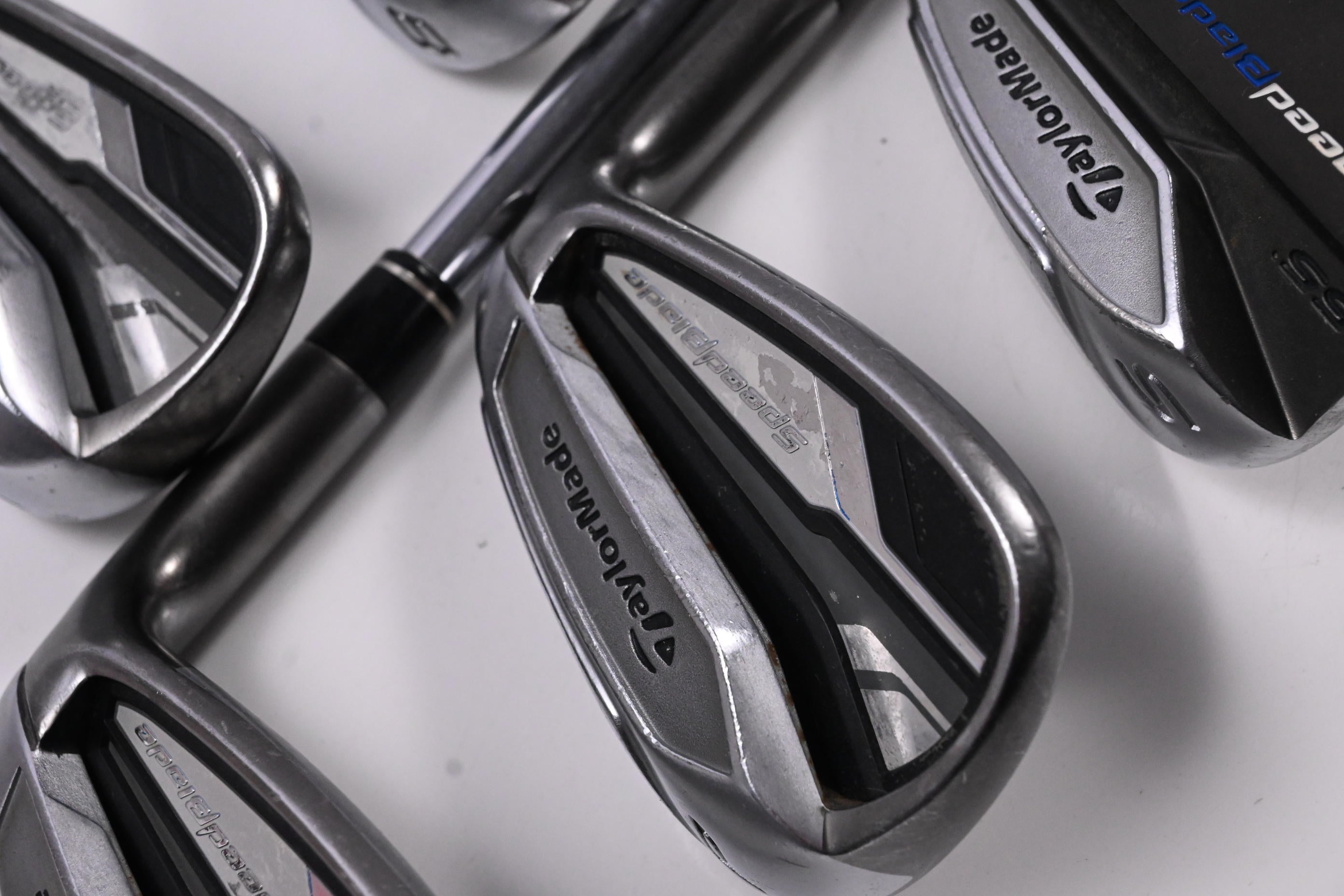 Taylormade Speedblade Irons / 7-PW+SW / Regular Flex Taylormade Speedblade 85