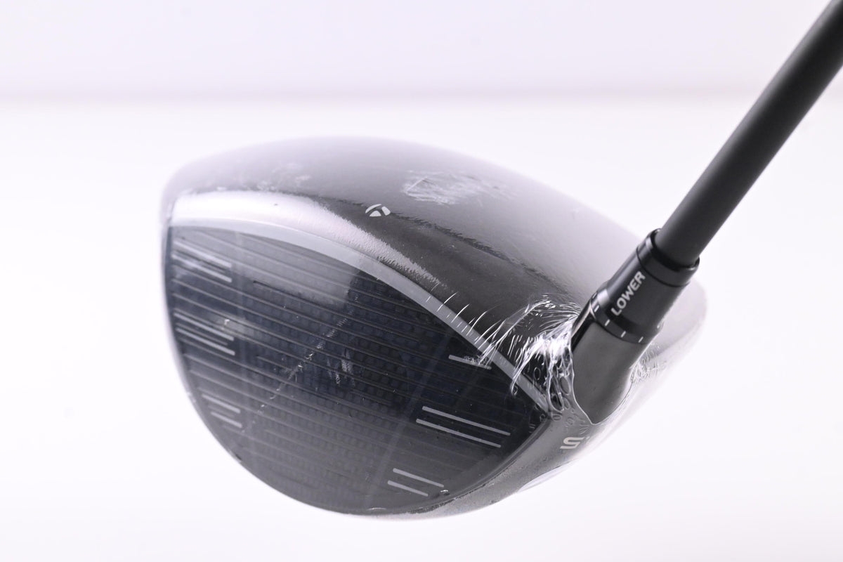 Taylormade Qi4D Driver / 10.5 Degree / Regular Flex REAX Blue 50 Shaft