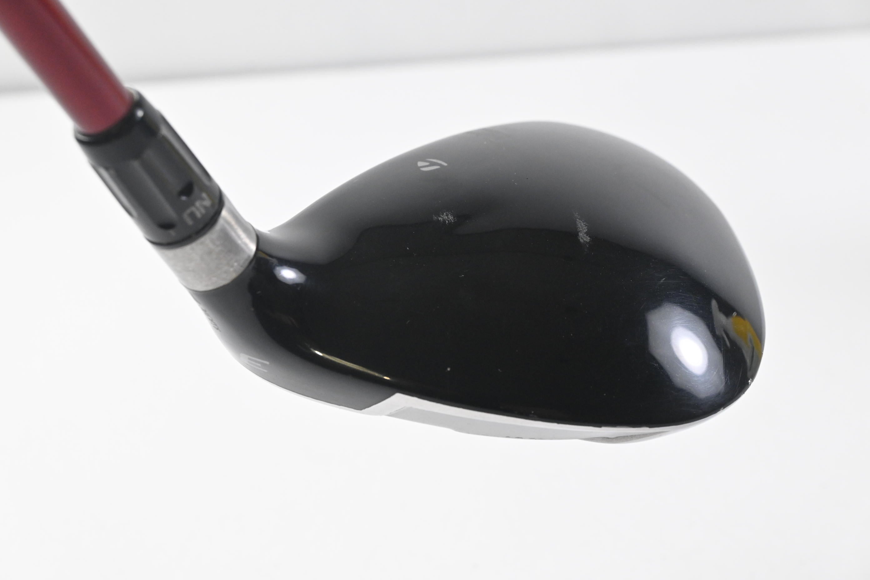 Taylormade R9 #3 Wood / 15 Degree / Stiff Flex Fujikura Motore 70 Shaft