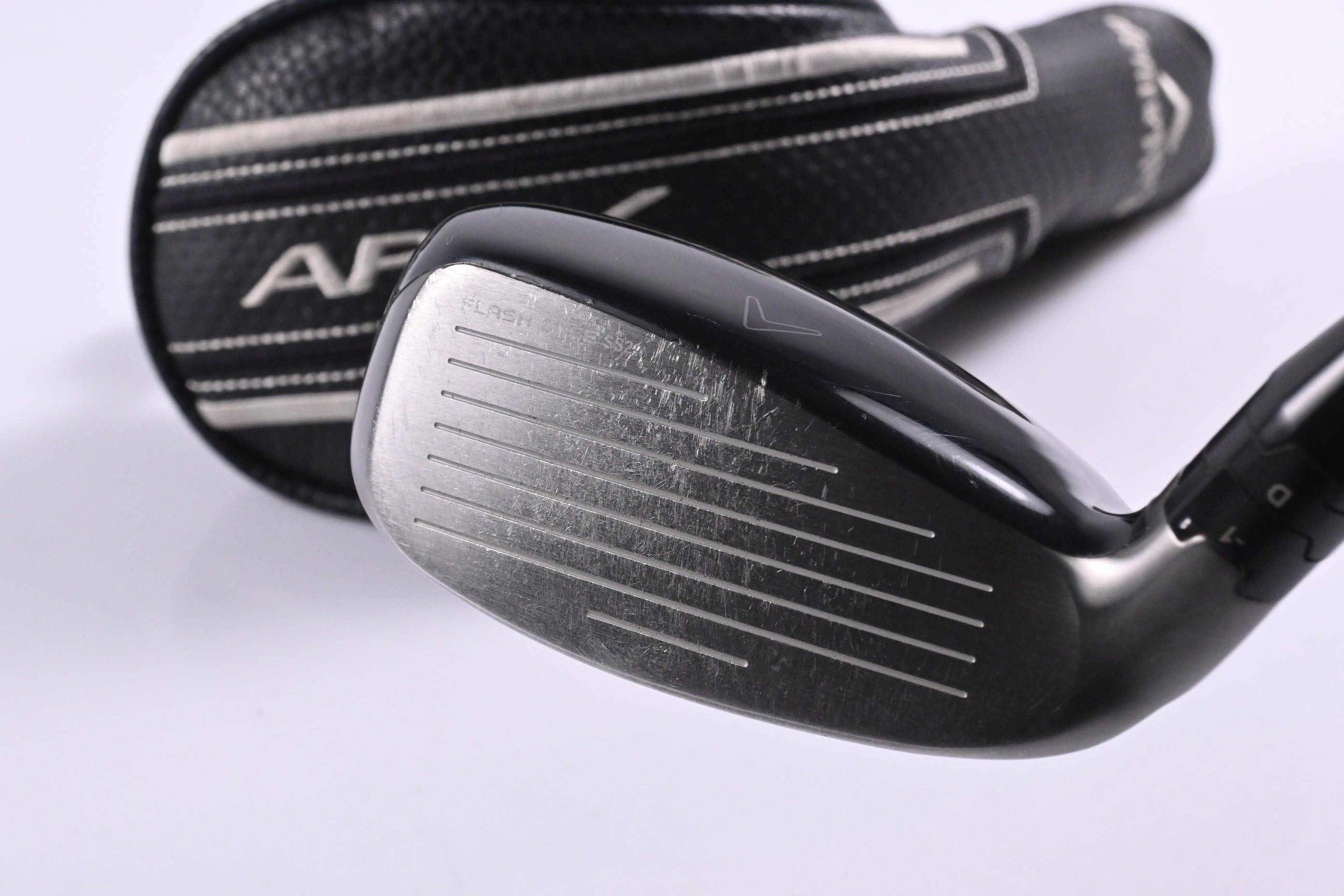 Callaway Apex 21 #4 Hybrid / 21 Degree / Regular Flex UST Mamiya Recoil 75 Shaft