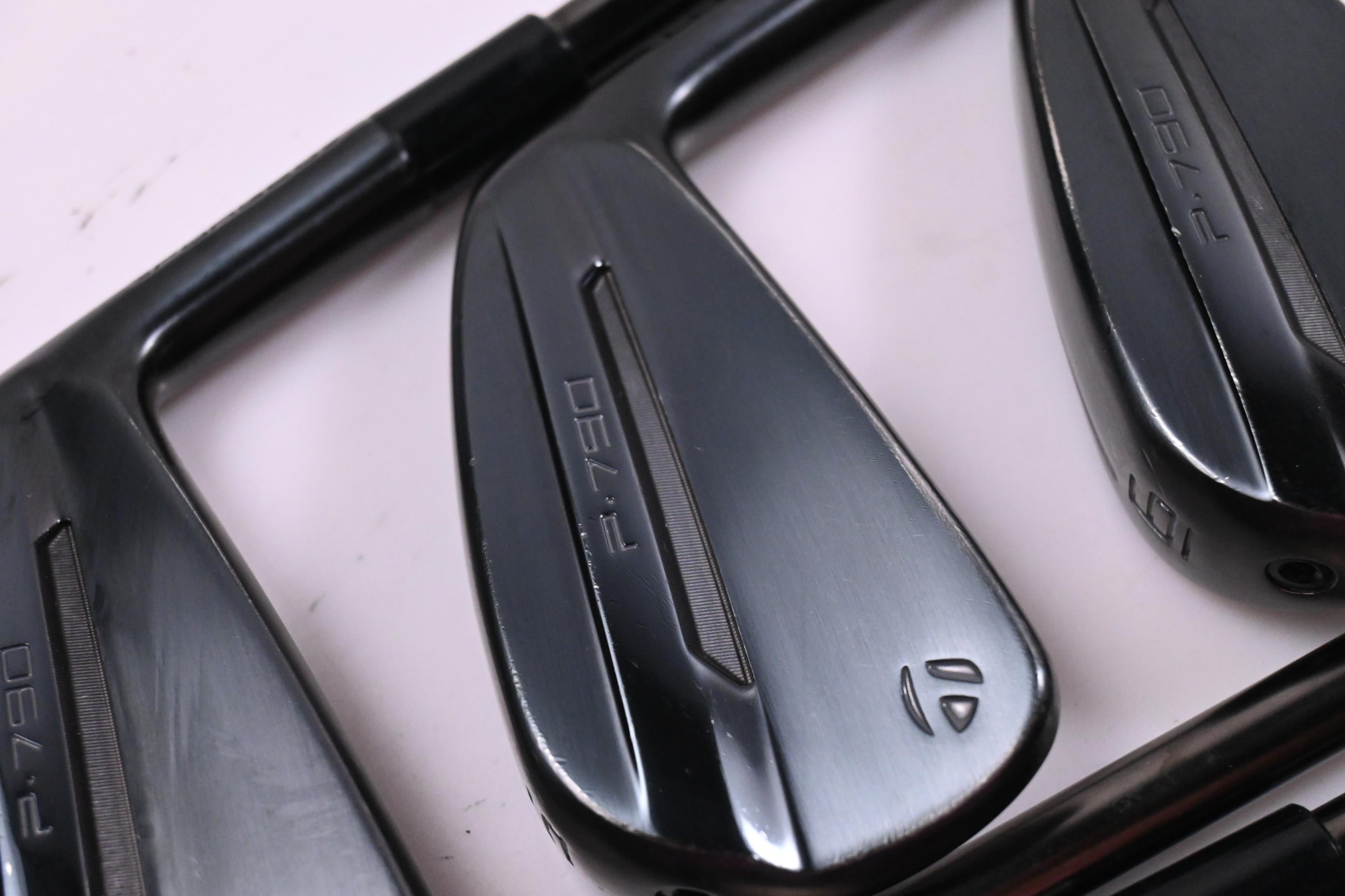 Taylormade P790 Shadowfall Irons / 4-PW / Stiff Flex N.S.Pro Modus³ Tour 105