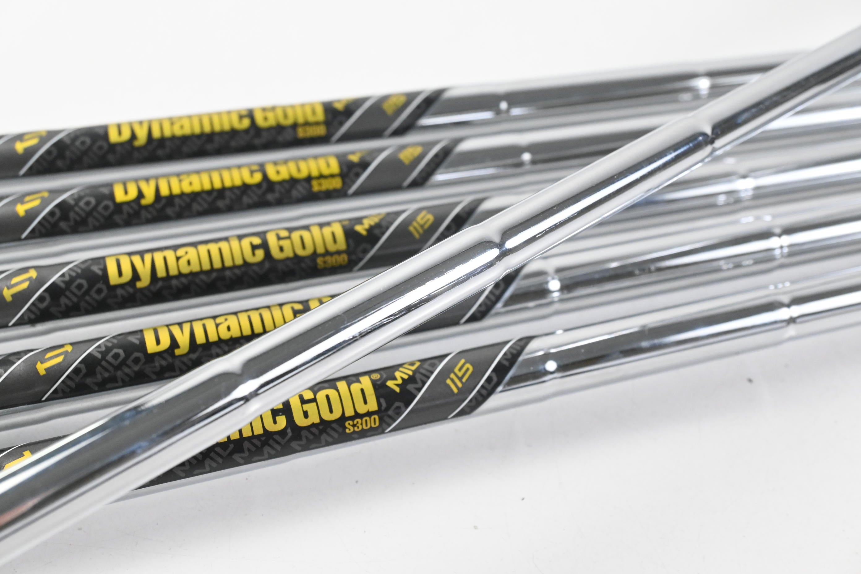 Dynamic Gold Mid S300 115 Shafts / Stiff Flex / Set Of 7 / .355" Tip