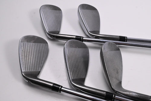Taylormade Speedblade Irons / 7-PW+SW / Regular Flex Taylormade Speedblade 85