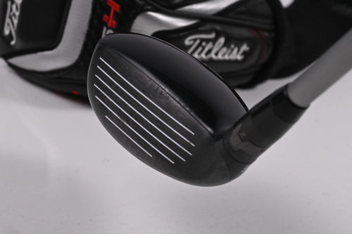 Titleist 915H #2 Hybrid / 18 Degree / Stiff Flex Diamana D+90 Shaft