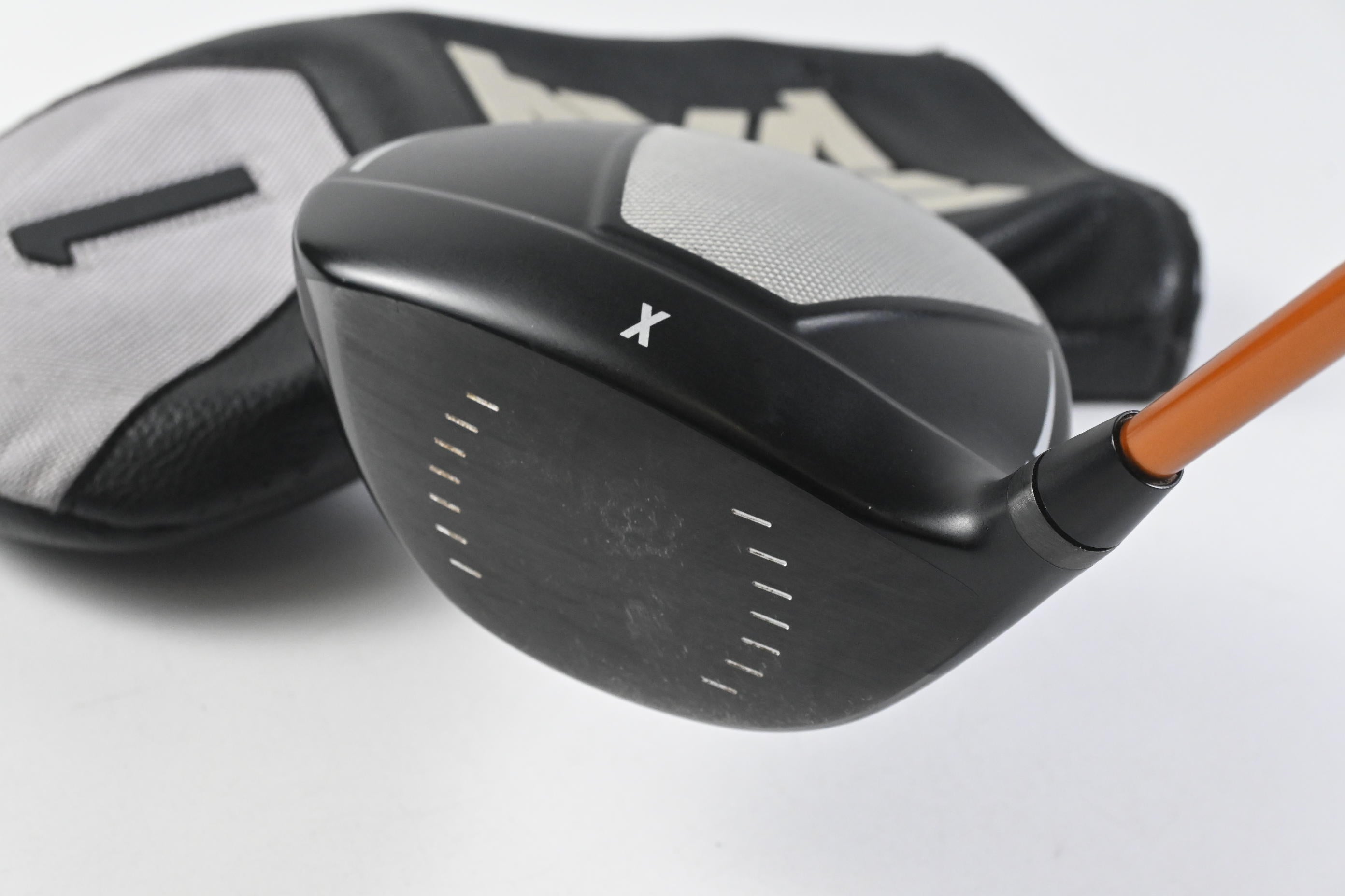 PXG 0811 XF Gen4 Driver / 9 Degree / Regular Flex Aldila NVS 55 Shaft