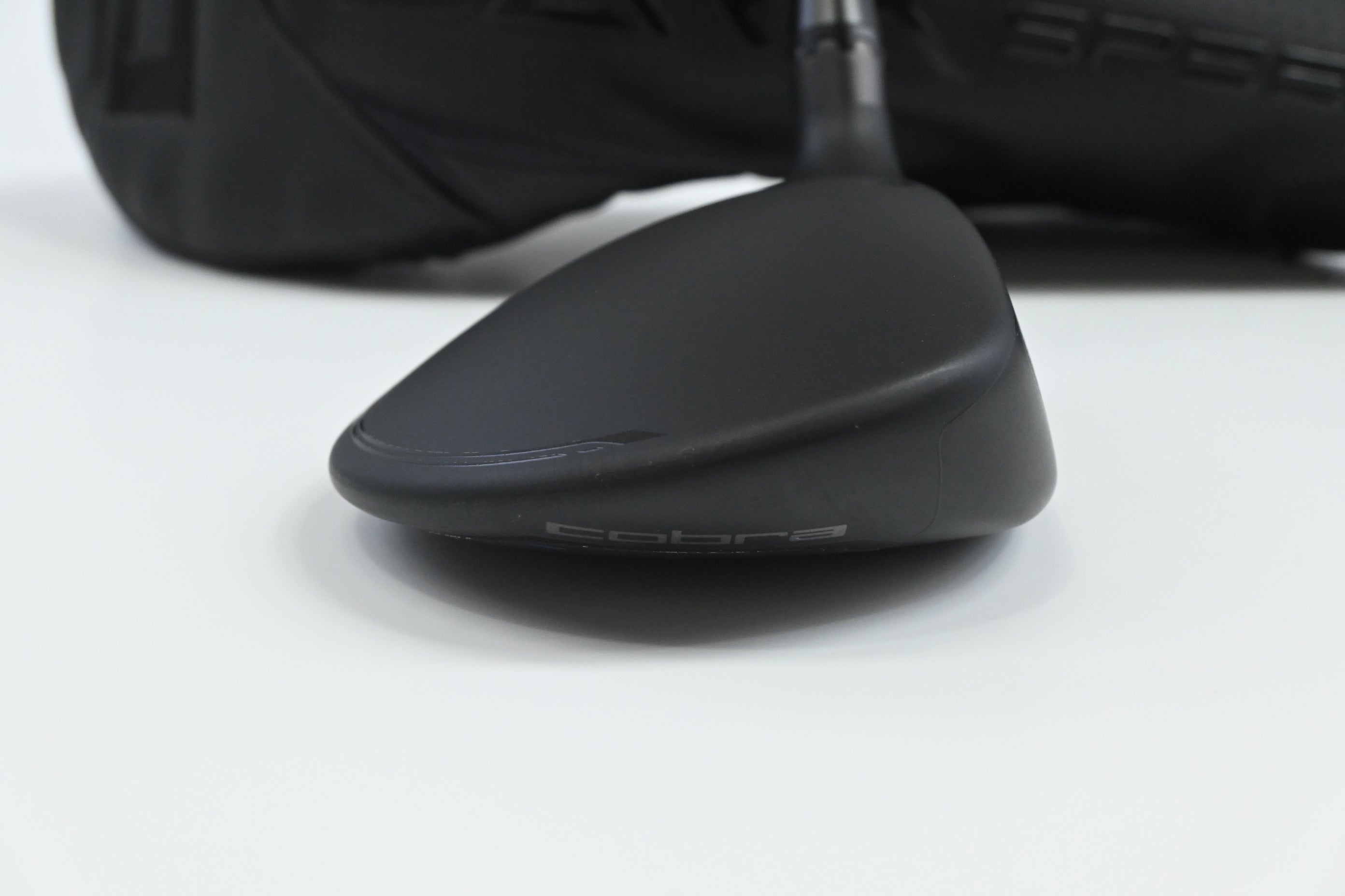 Cobra Darkspeed X #5 Wood / 18 Degree / Stiff Flex UST Lin-Q M40X Blue 6
