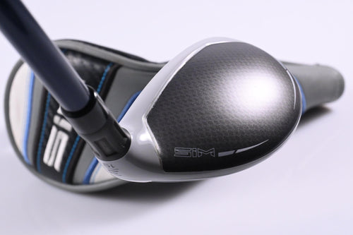 Taylormade SIM Max #3 Hybrid / 19 Degree / Regular Flex Ventus Blue 6 Shaft