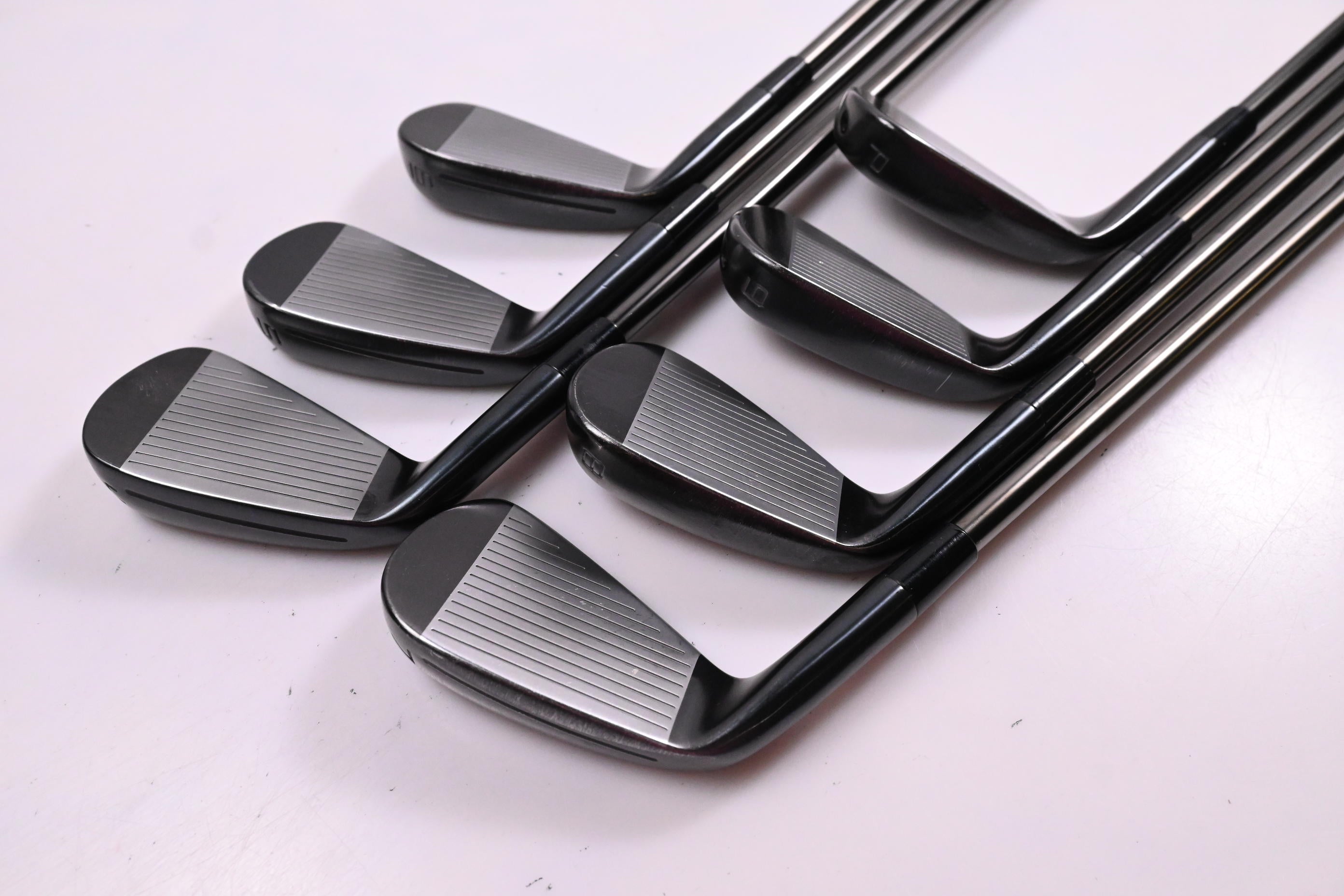 Taylormade P790 Shadowfall Irons / 4-PW / Stiff Flex N.S.Pro Modus³ Tour 105