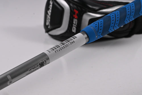 Titleist 915H #2 Hybrid / 18 Degree / Stiff Flex Diamana D+90 Shaft