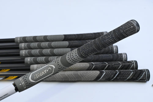Taylormade Rocketbladez Irons / 4-PW / Regular Flex Taylormade Rocketfuel 65