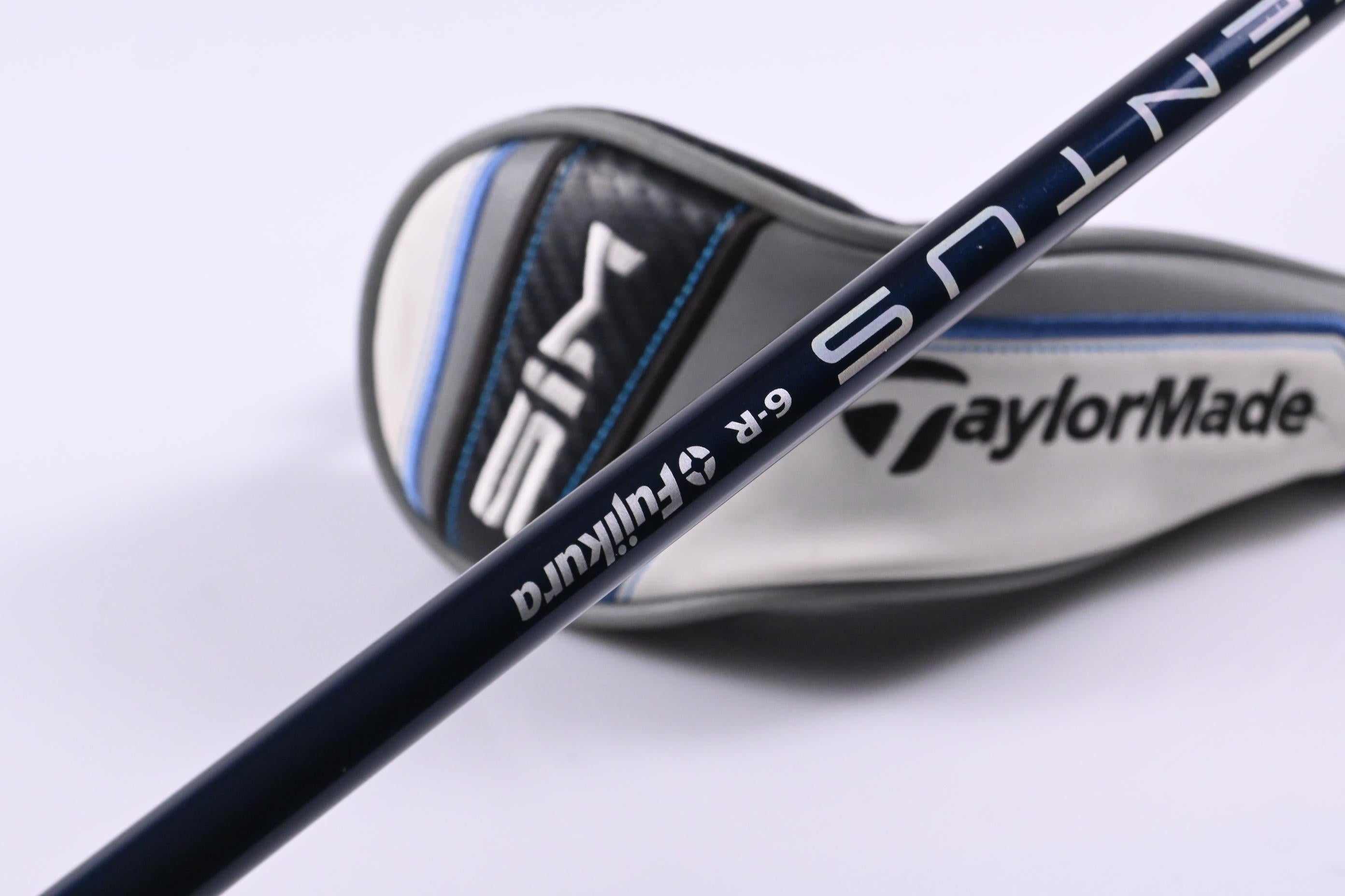 Taylormade SIM Max #3 Hybrid / 19 Degree / Regular Flex Ventus Blue 6 Shaft
