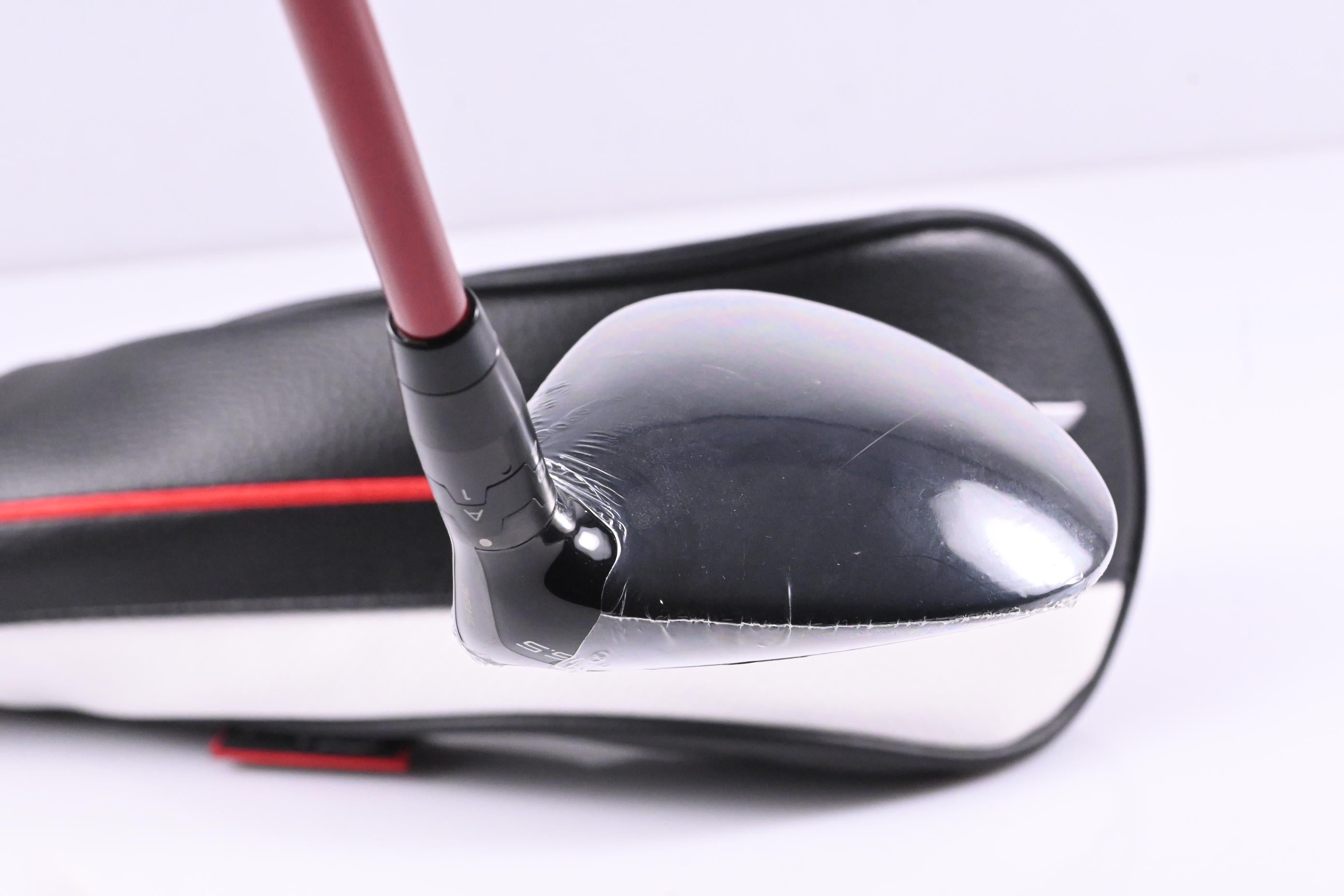 Titleist GT2 #3 Wood / 16.5 Degree / Regular Flex Project X Denali Red 60 Shaft