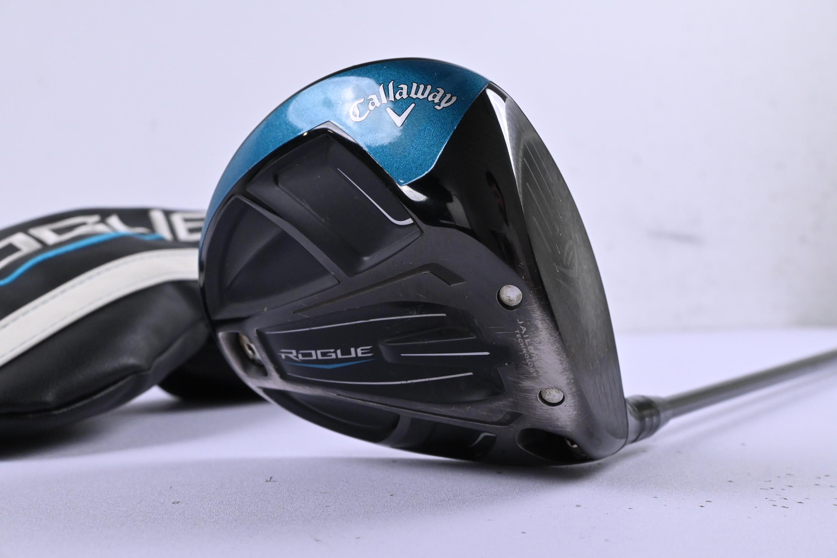 Callaway Rogue Driver / 10.5 Degree / Regular Flex Aldila Synergy Blue 50 Shaft