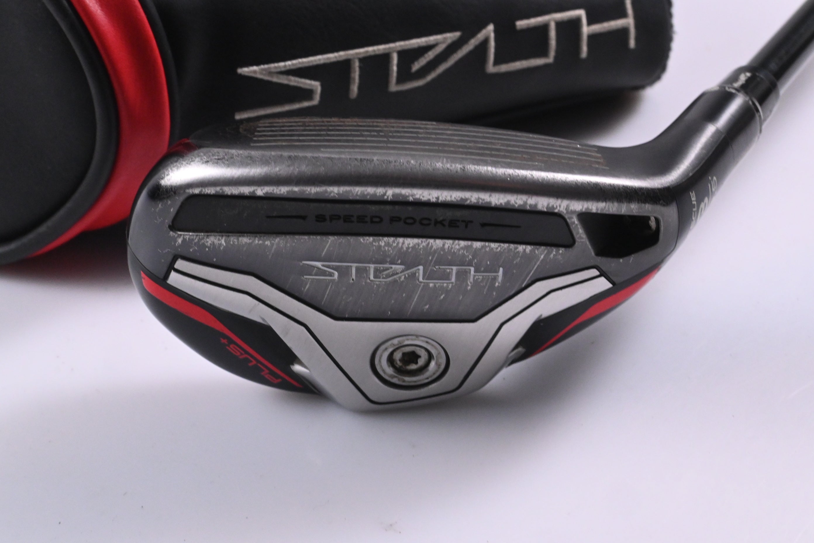 Taylormade Stealth Plus #3 Hybrid / 19.5 Degree / Stiff Flex HZRDUS Smoke Red