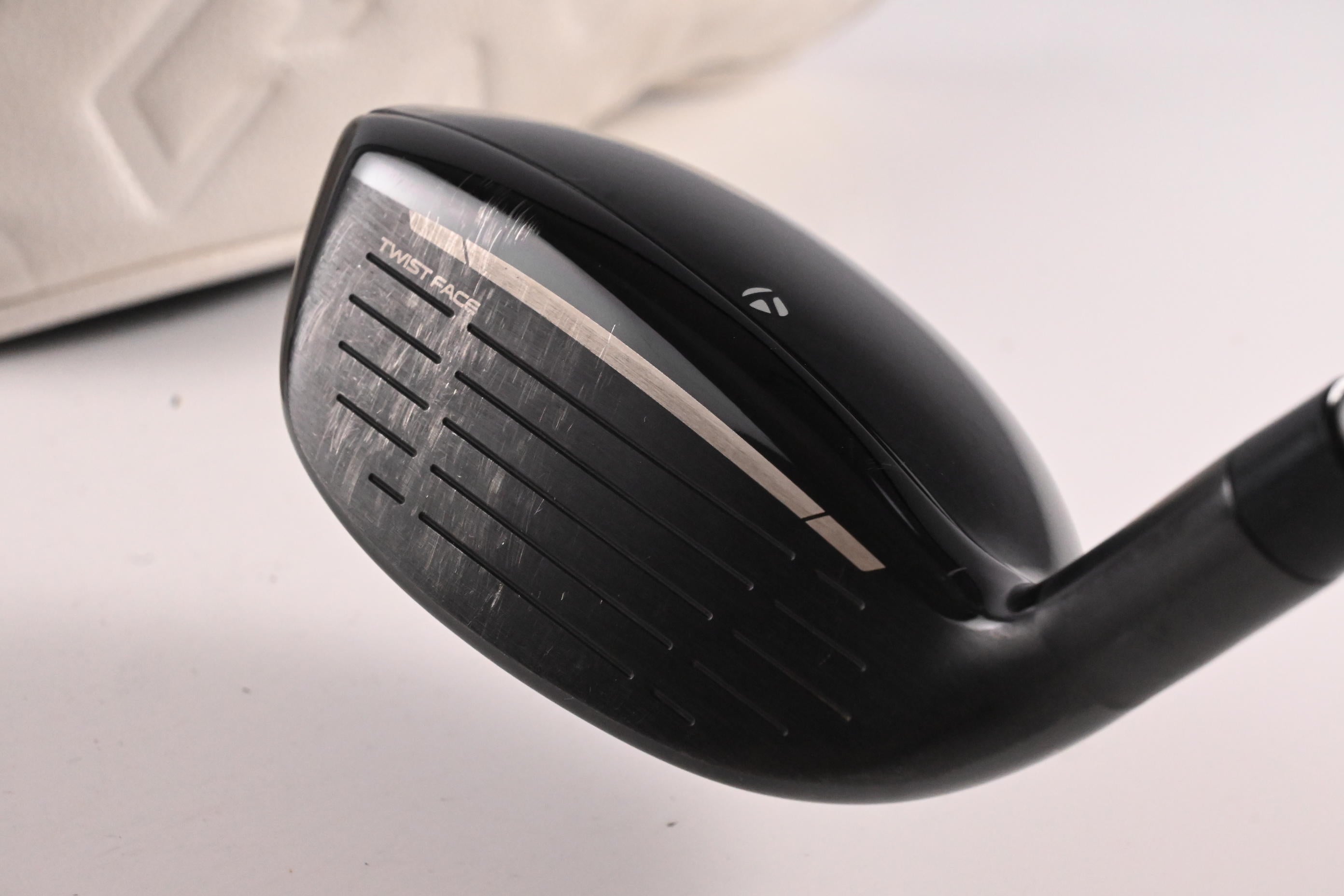 Ladies Taylormade Qi10 Max #6 Hybrid / 31 Degree / Ladies Flex Speeder NX 40