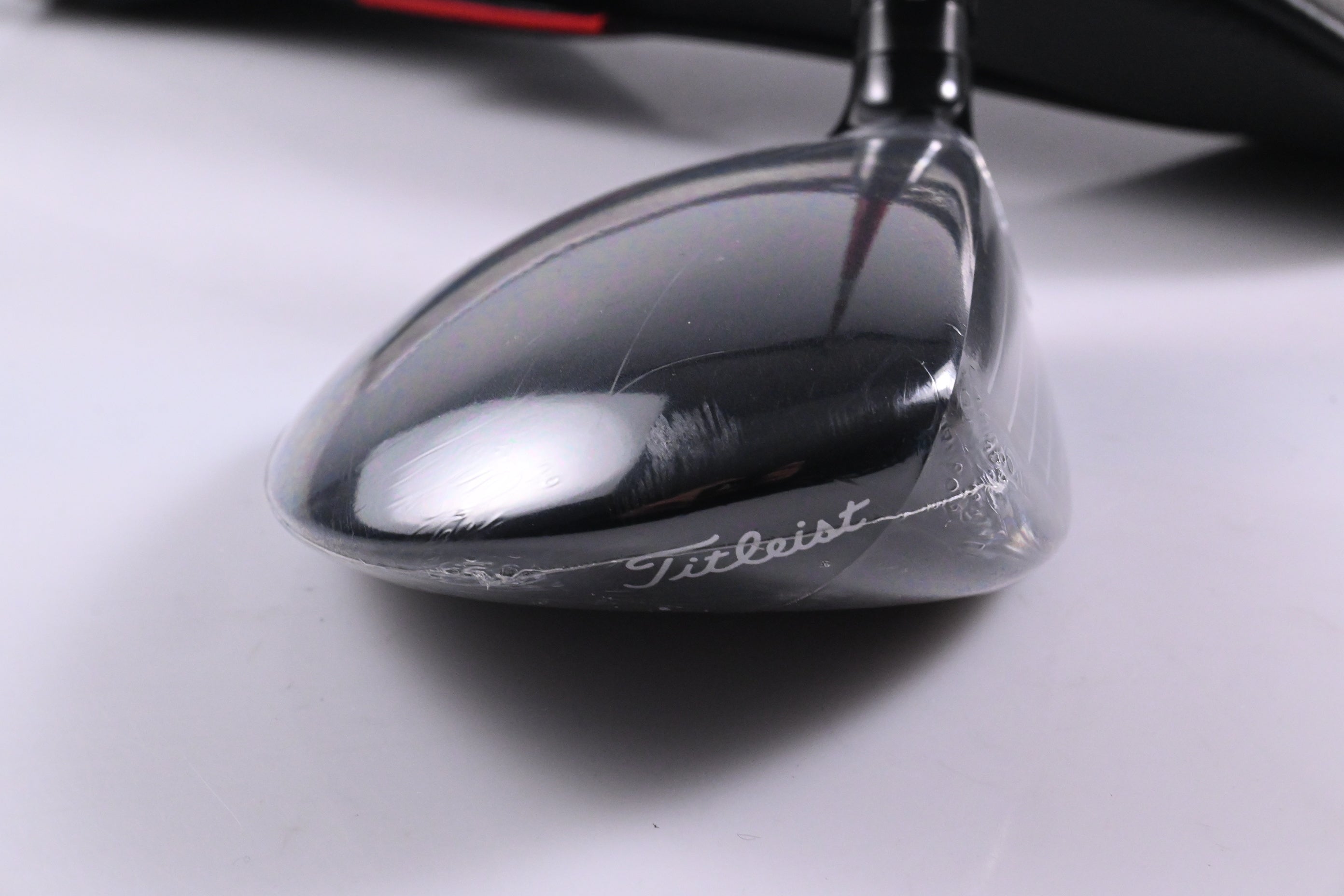 Titleist GT2 #5 Wood / 18 Degree / Regular Flex Project X Denali Red 60 Shaft