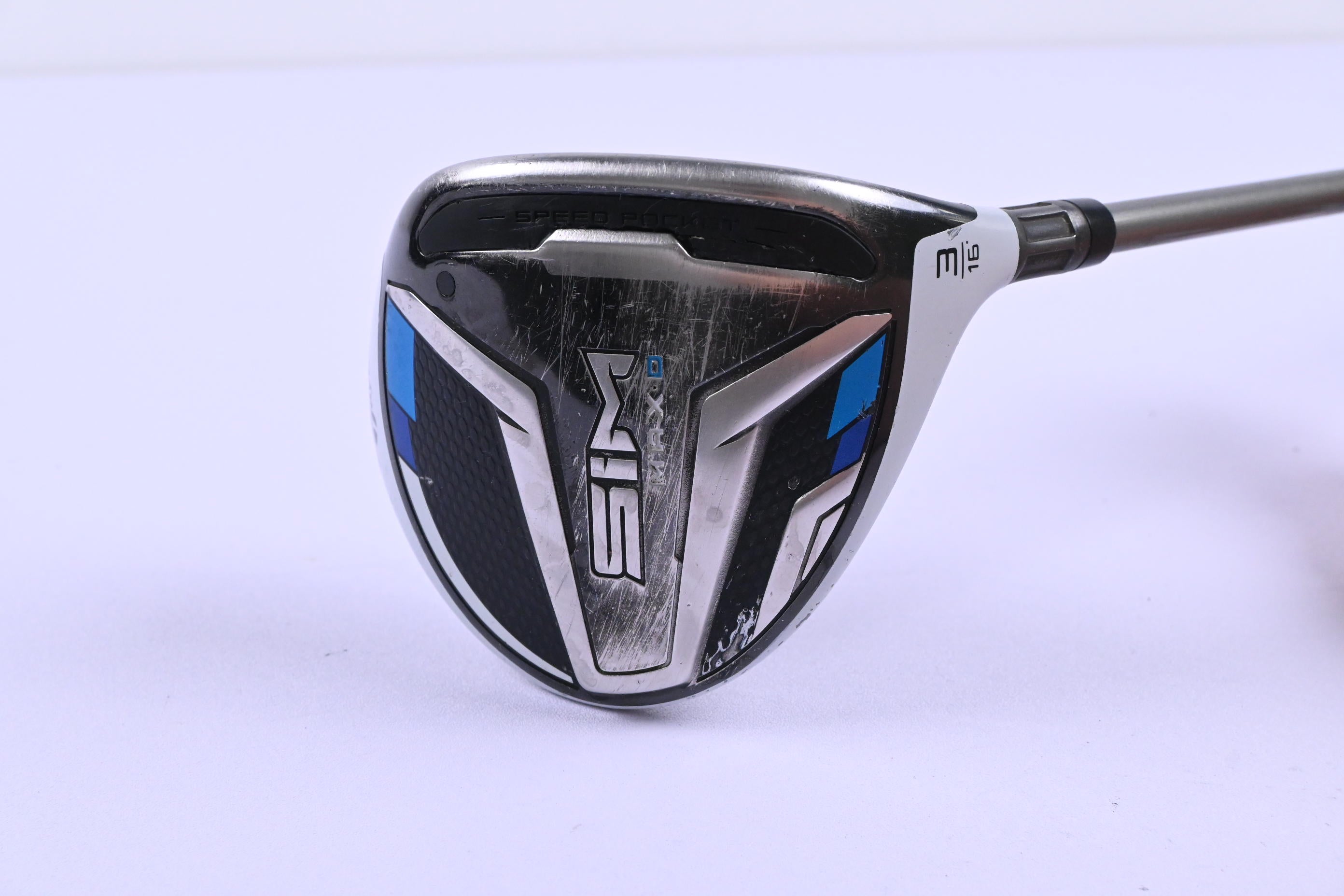 Taylormade SIM Max D #3 Wood / 16 Degree / Regular Flex UST Helium 5 Shaft