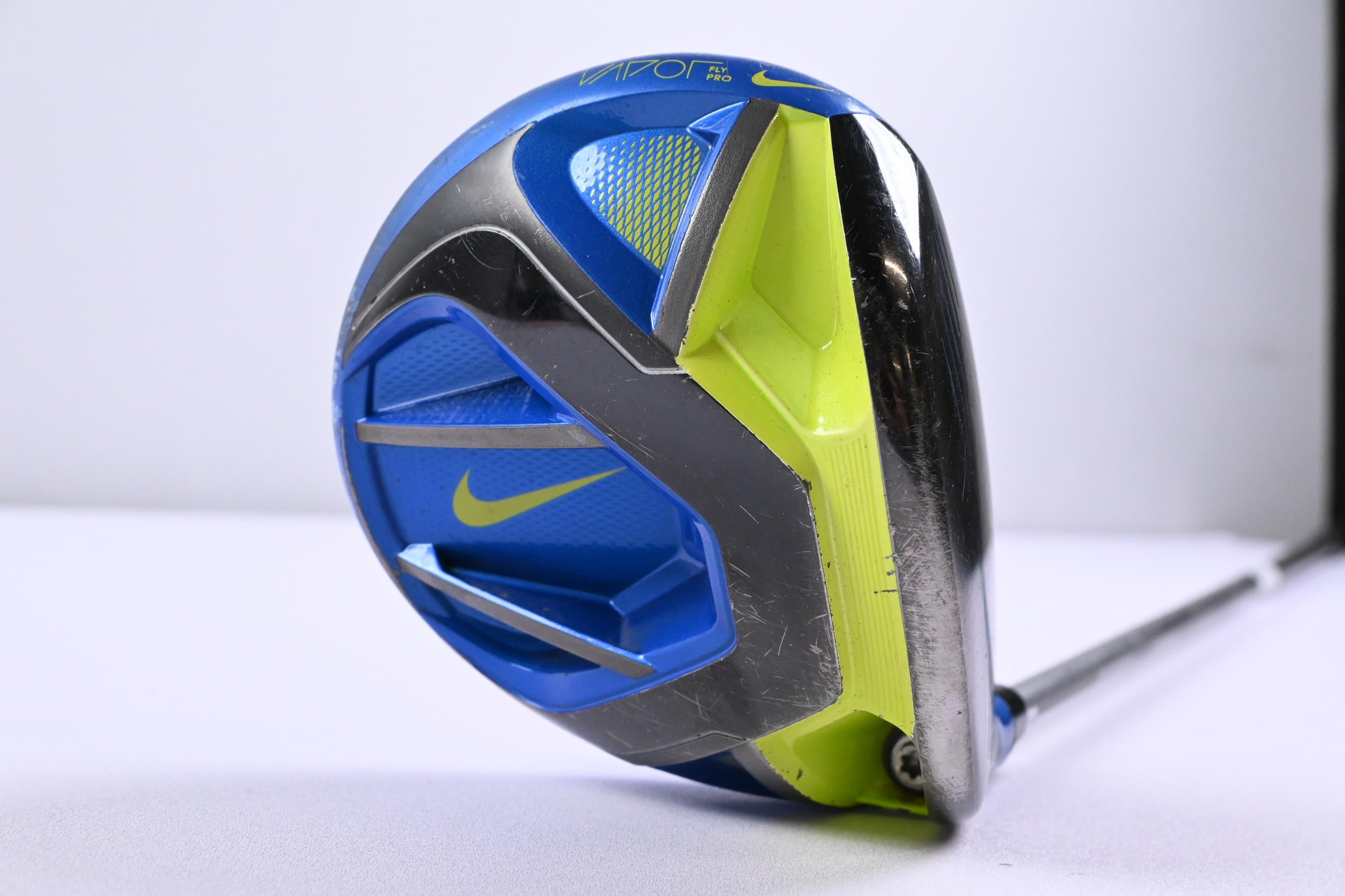 Nike Vapor Fly Pro Driver / 10.5 Degree / Stiff Flex Diamana S+ Blue 60 Shaft
