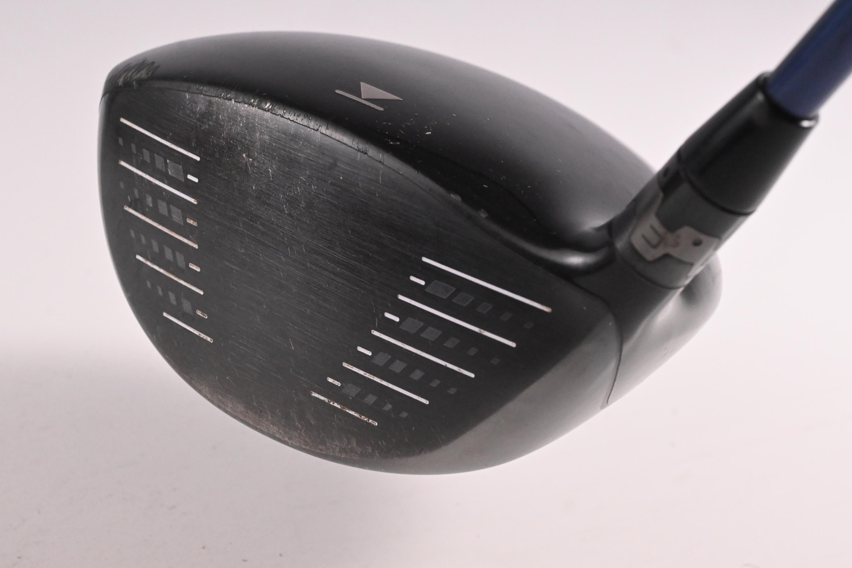 Titleist 913 D2 Driver / 10.5 Degree / Stiff Flex Diamana Kai'li 65 Shaft