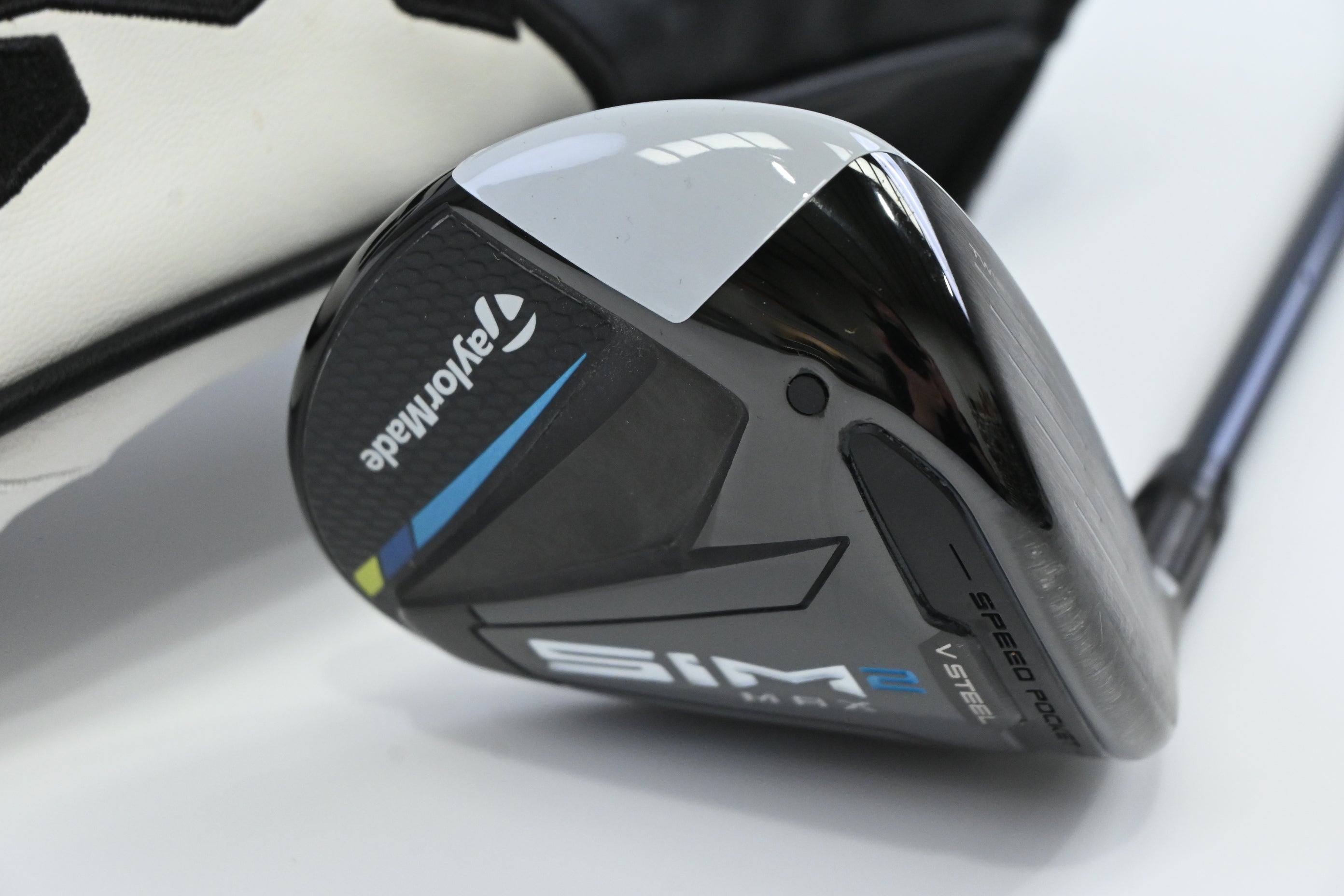 Taylormade SIM2 Max #5 Wood / 18 Degree / Stiff Flex Fujikura Ventus Blue 6