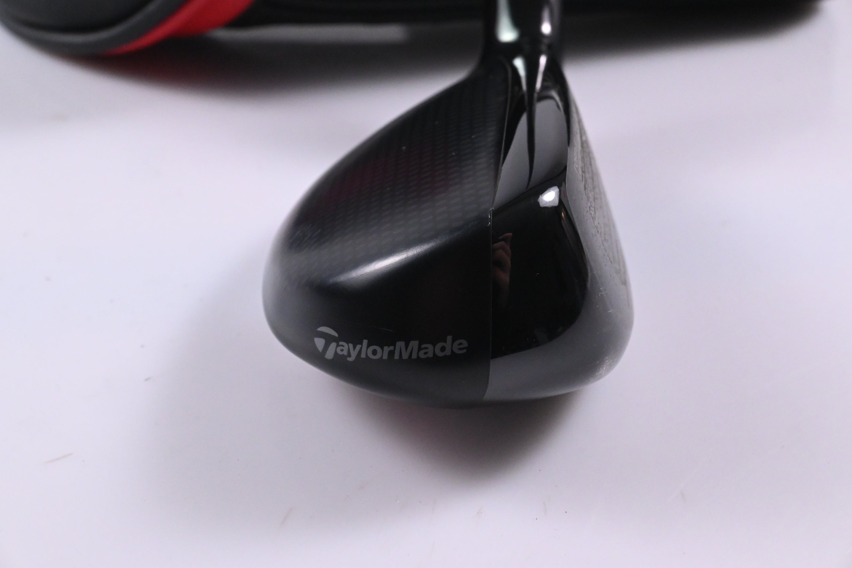 Taylormade Stealth Plus #3 Hybrid / 19.5 Degree / Stiff Flex HZRDUS Smoke Red
