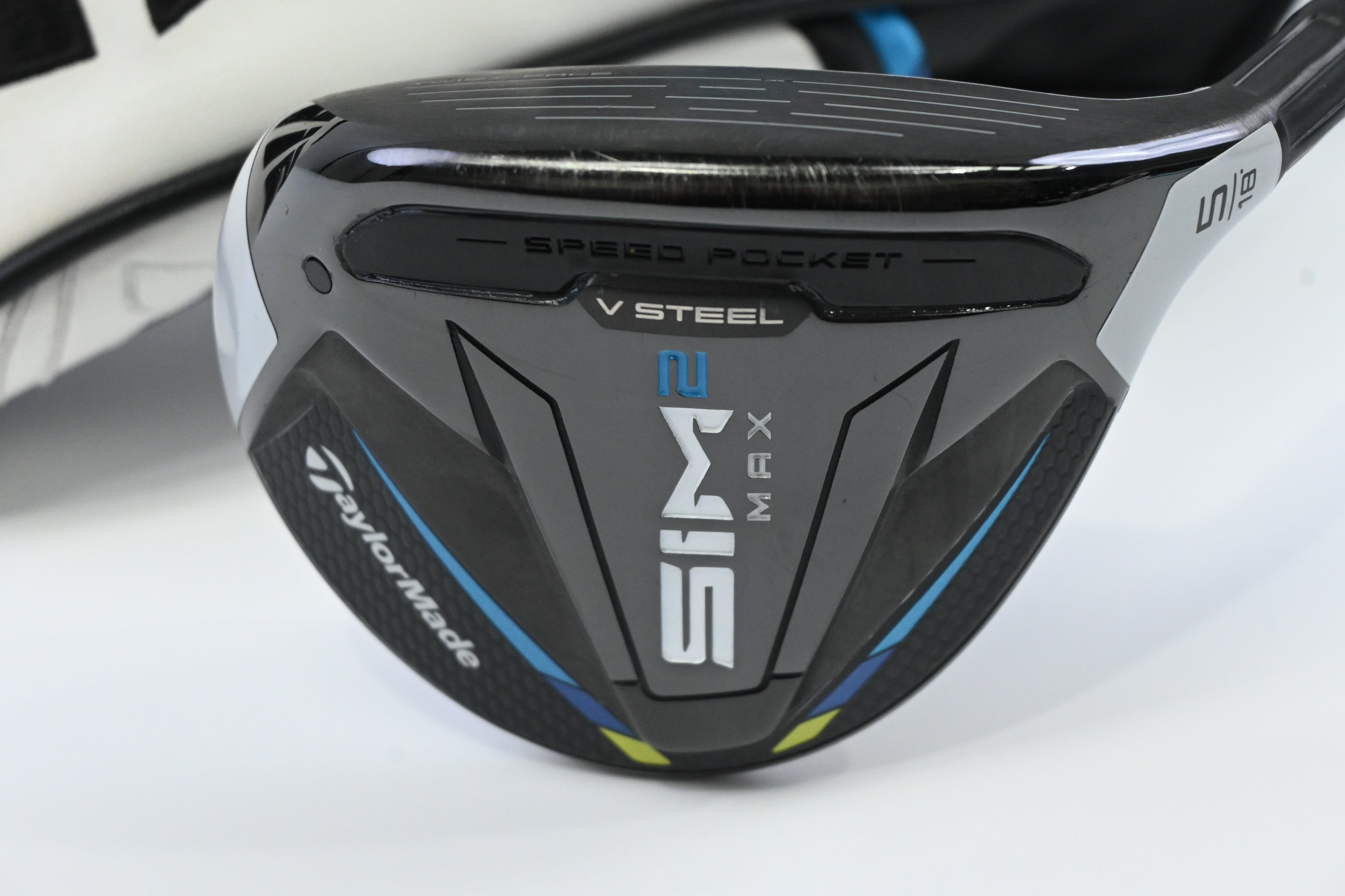 Taylormade SIM2 Max #5 Wood / 18 Degree / Stiff Flex Fujikura Ventus Blue 6
