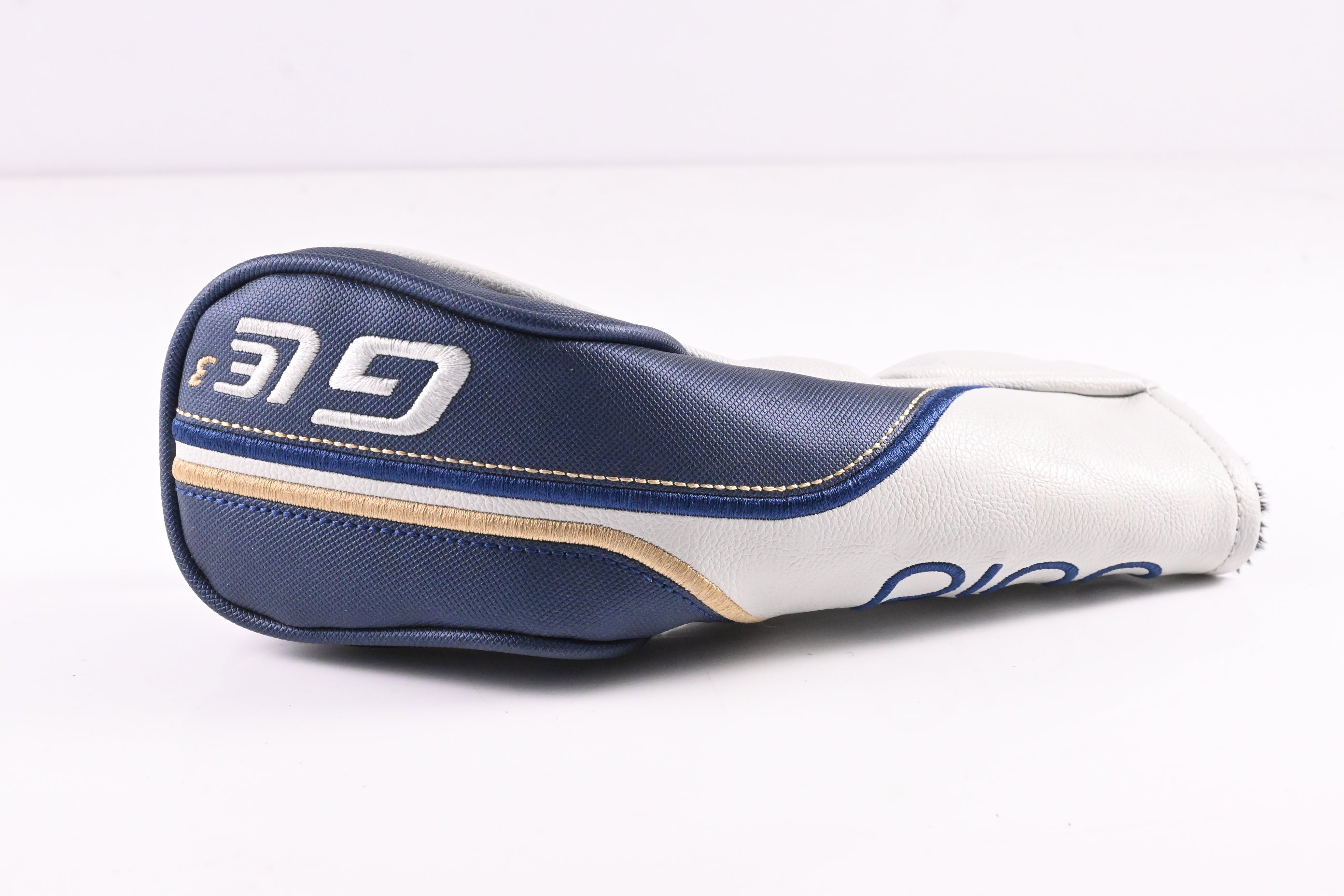 Ladies Ping G Le3 #6 Hybrid / 30 Degree / Ladies Flex Ping ULT250 Shaft