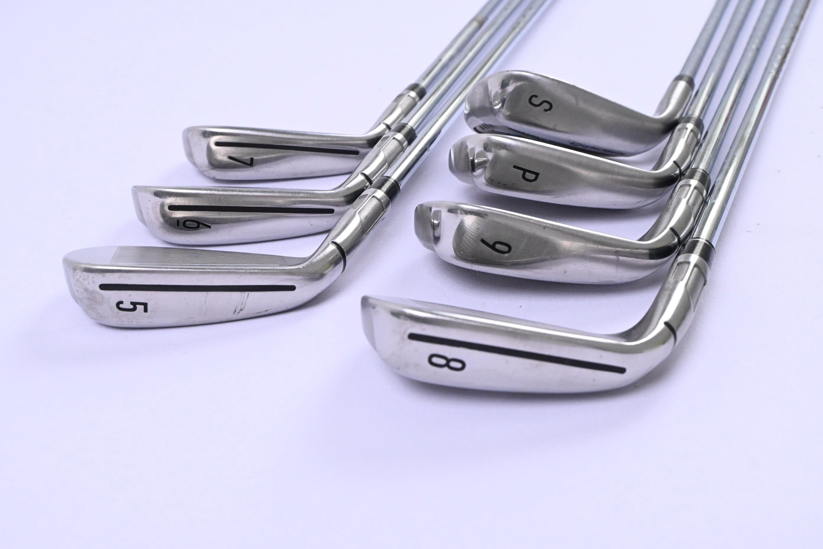 Taylormade SIM2 Max Irons / 5-PW+SW / Regular Flex KBS Max MT 85 Shafts