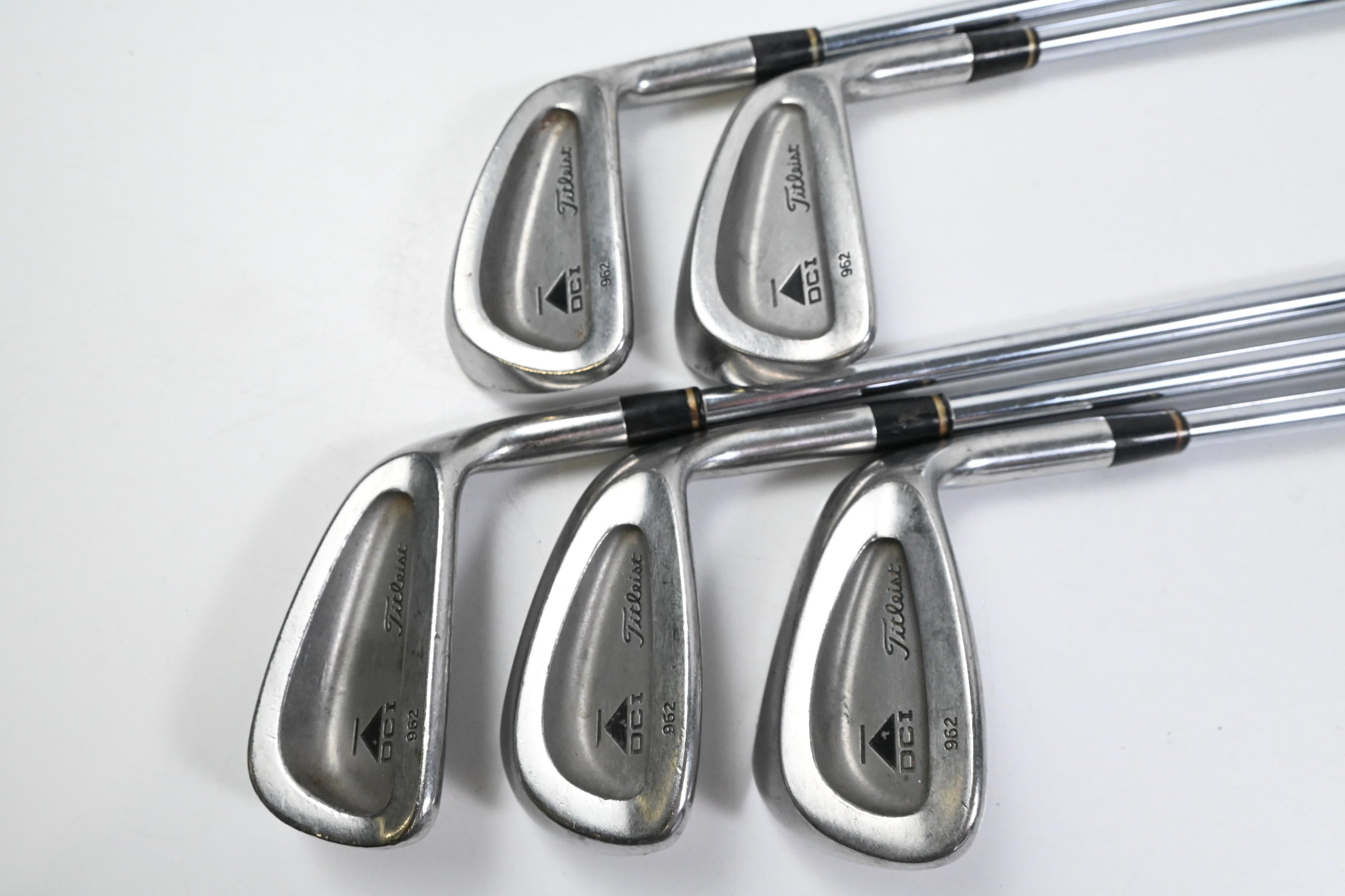 Titleist DCI 962 Irons / 5-9i / Regular Flex Titleist Tri Spec Shafts
