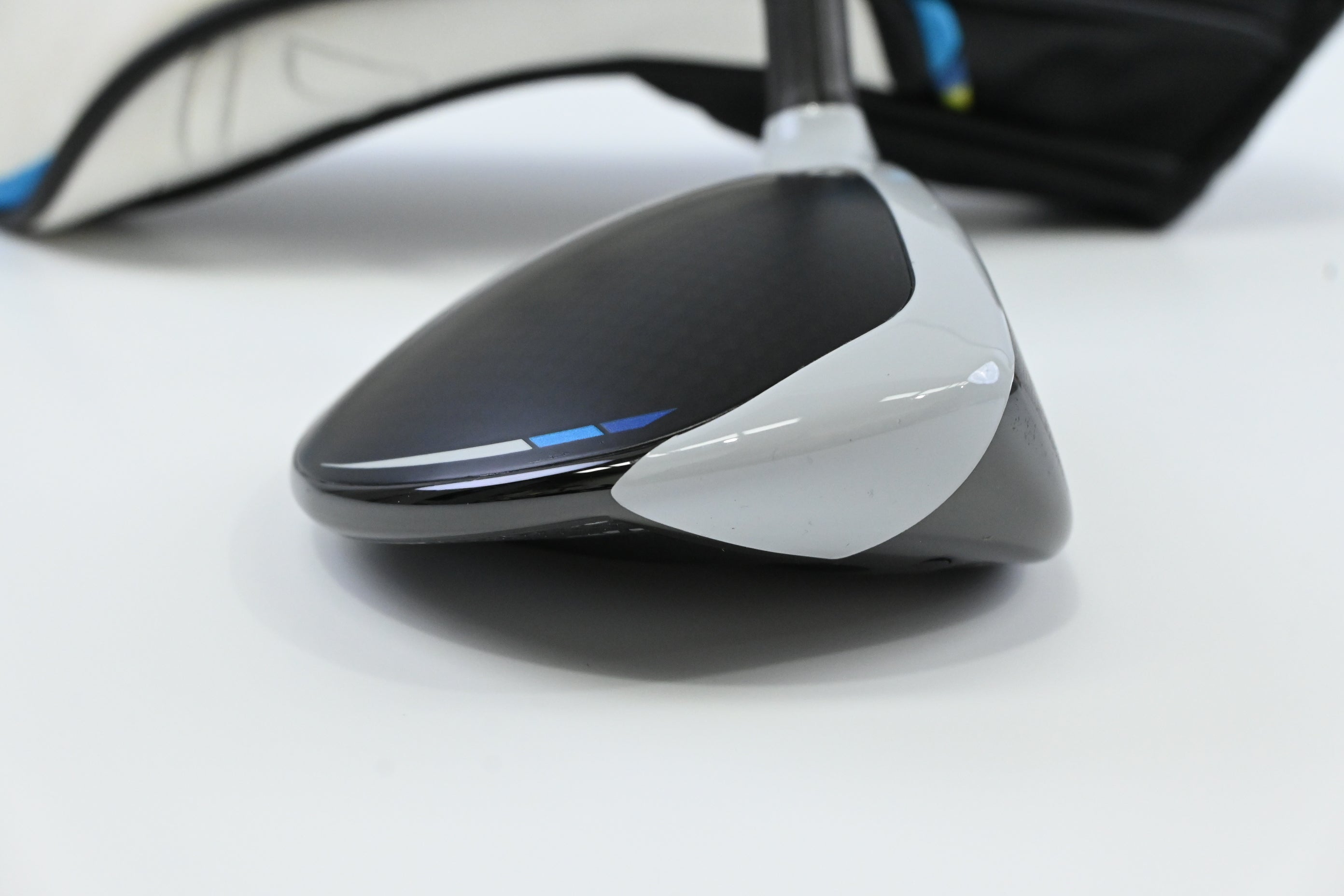 Taylormade SIM2 Max #5 Wood / 18 Degree / Stiff Flex Fujikura Ventus Blue 6
